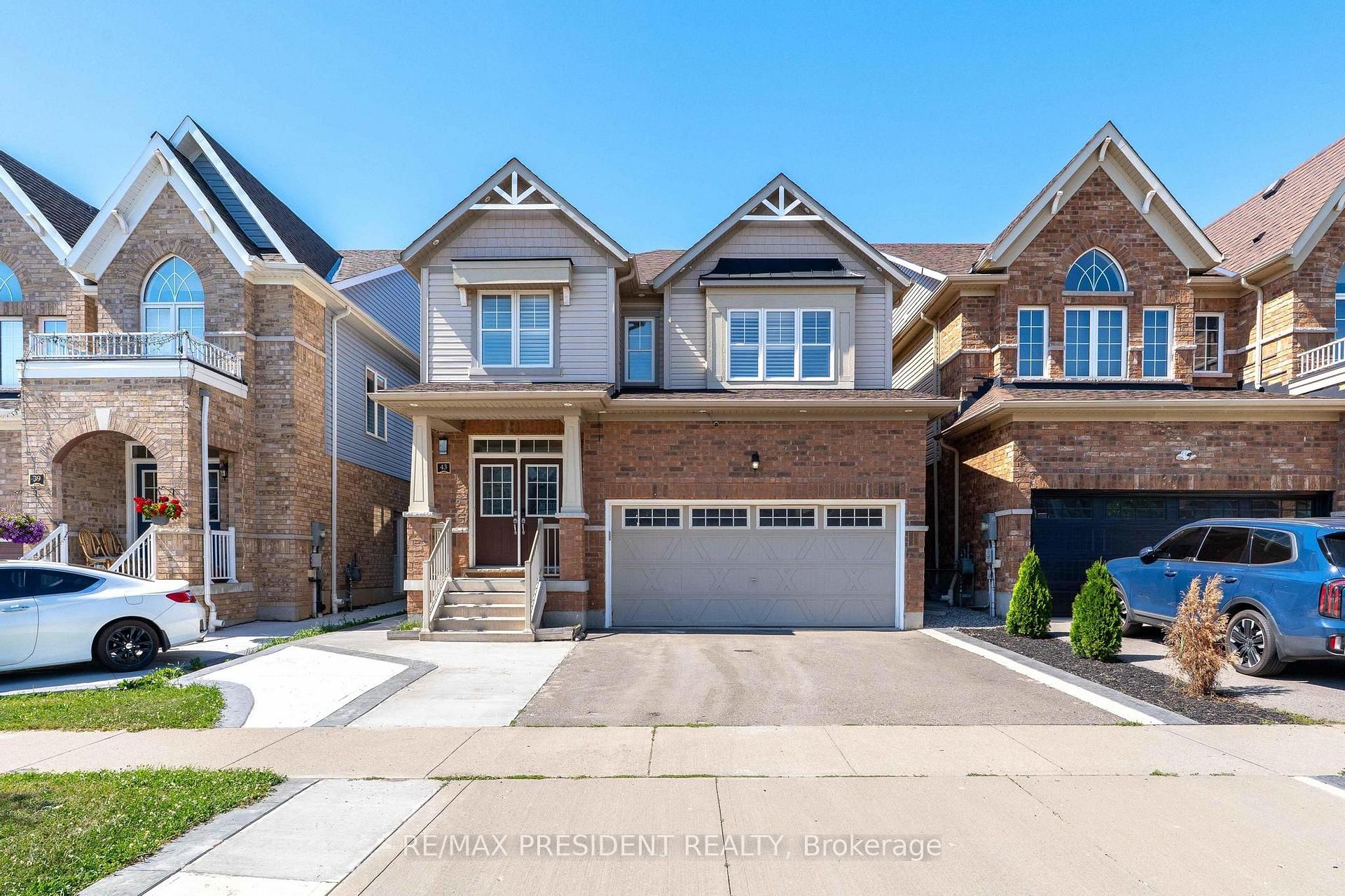 Front of 43 Mullholland Avenue