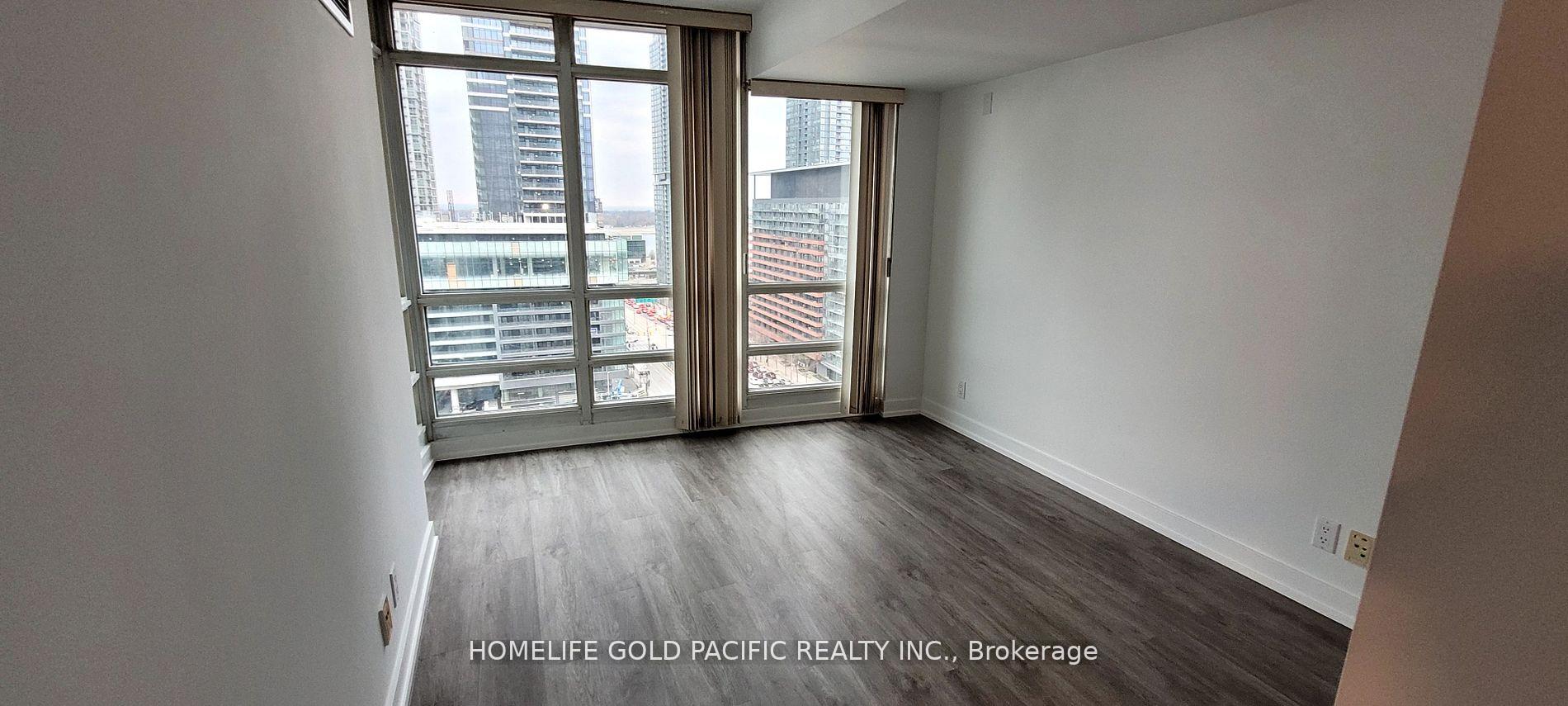 Photo 6 of Unit 2112, 397 Front Street W, Toronto, Waterfront Communities — HOMEH