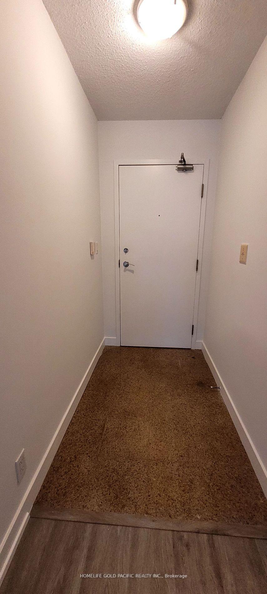 Photo 8 of Unit 2112, 397 Front Street W, Toronto, Waterfront Communities — HOMEH