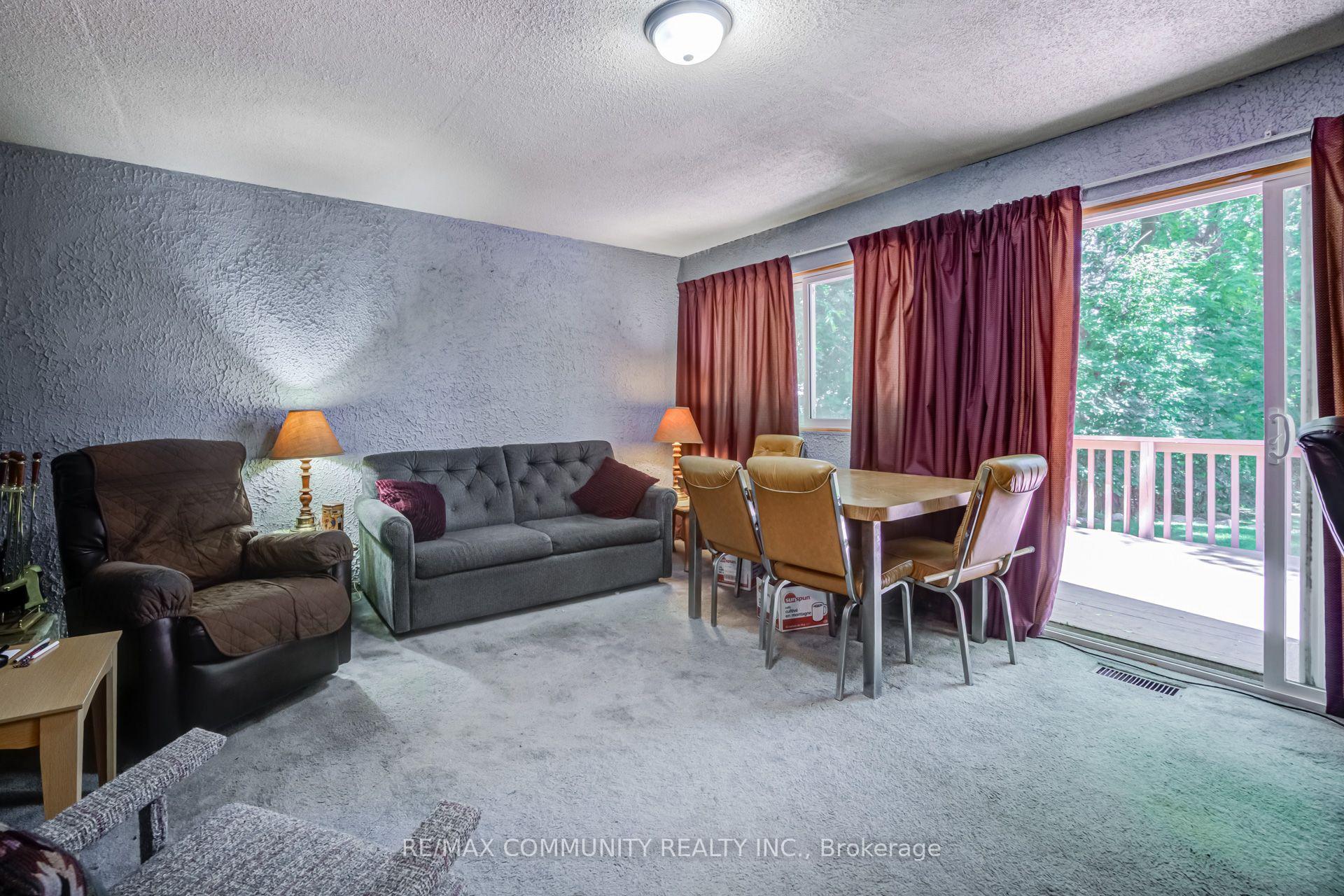 Photo 12 of 449 Ritson Road N, Oshawa, O'Neill — HOMEH
