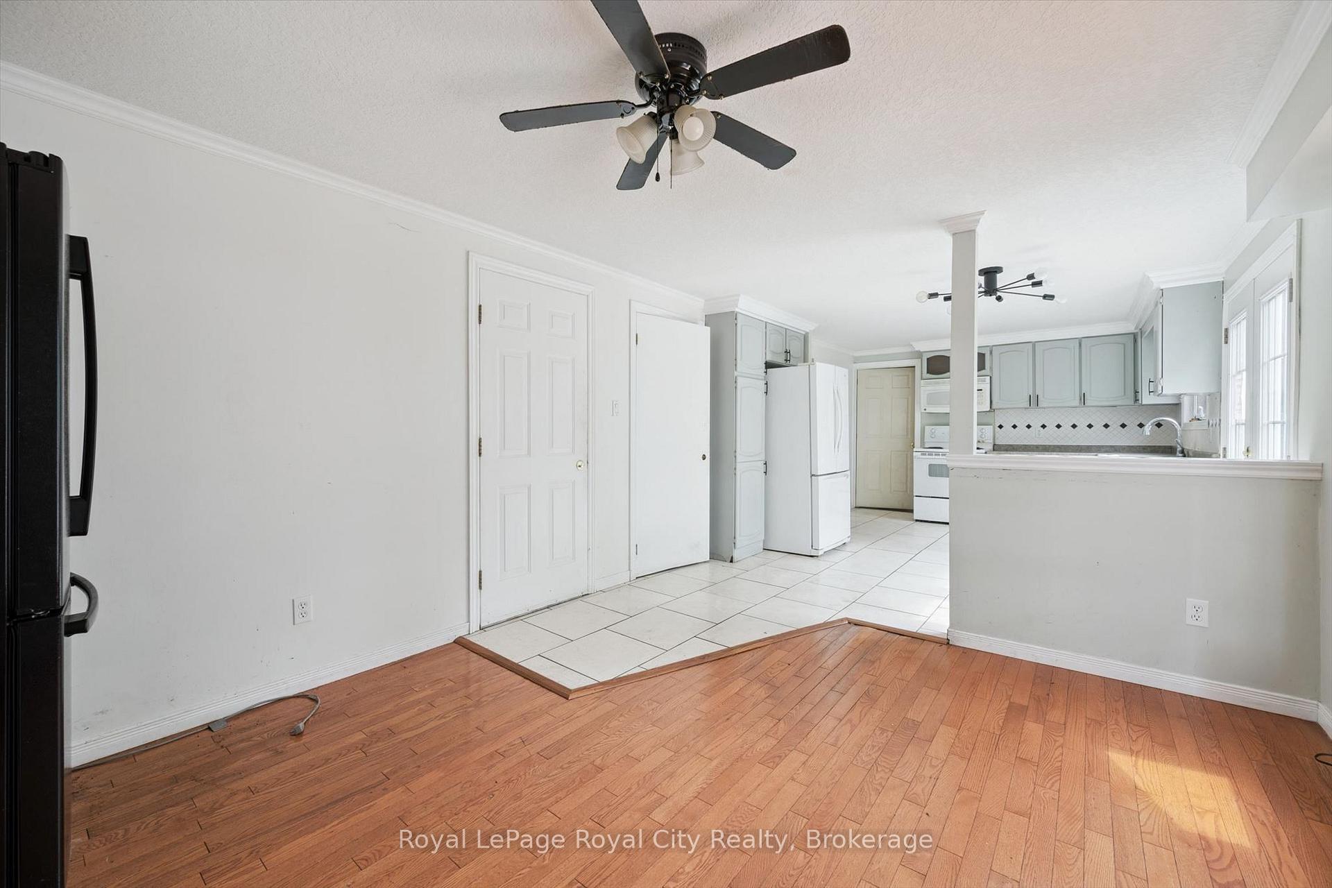 Photo 12 of 628 Willow Road, Guelph, Willow West/Sugarbush/West Acres — HOMEH