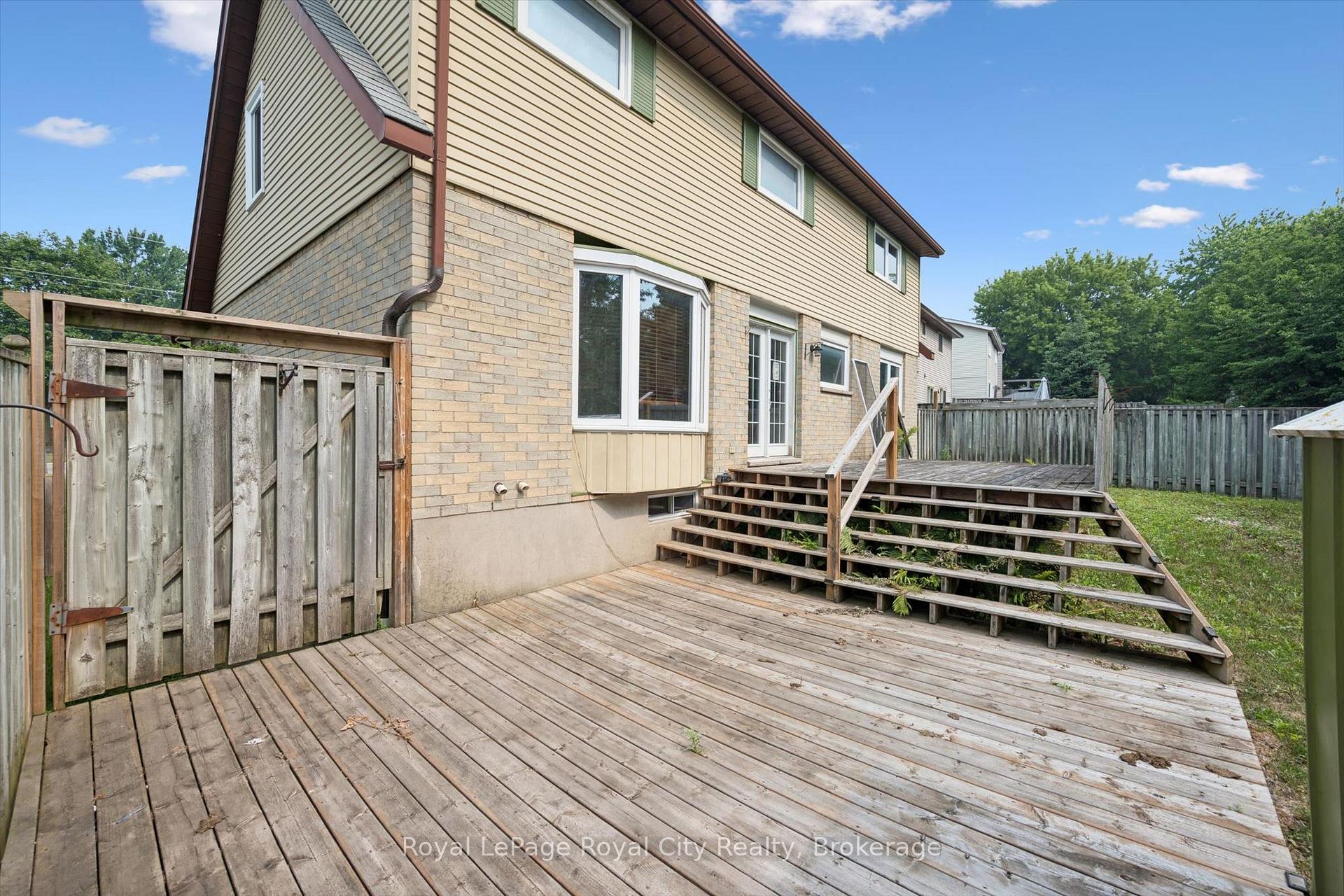 Photo 31 of 628 Willow Road, Guelph, Willow West/Sugarbush/West Acres — HOMEH