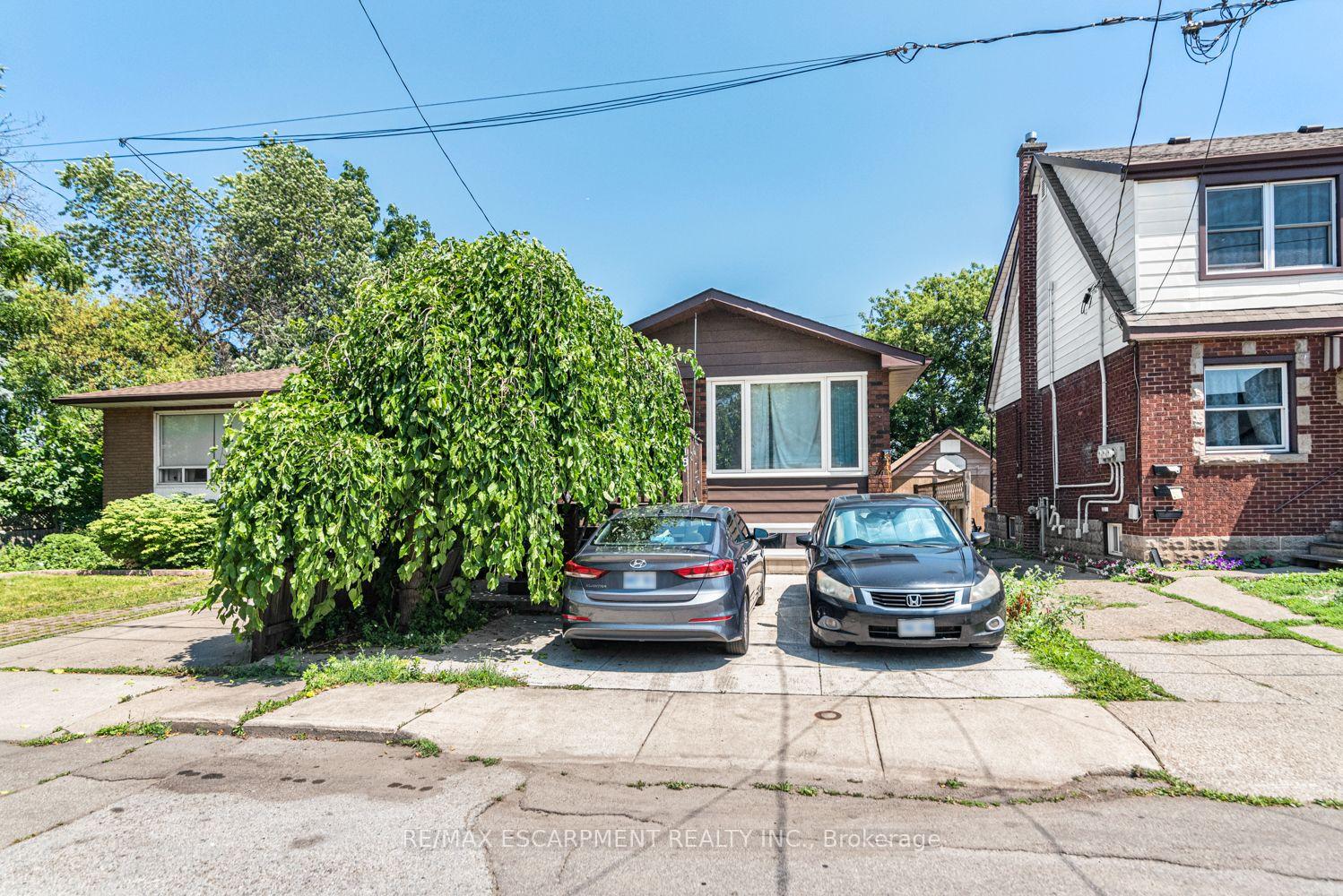 Photo 1 of 418 Fairfield Avenue, Hamilton, Homeside — HOMEH