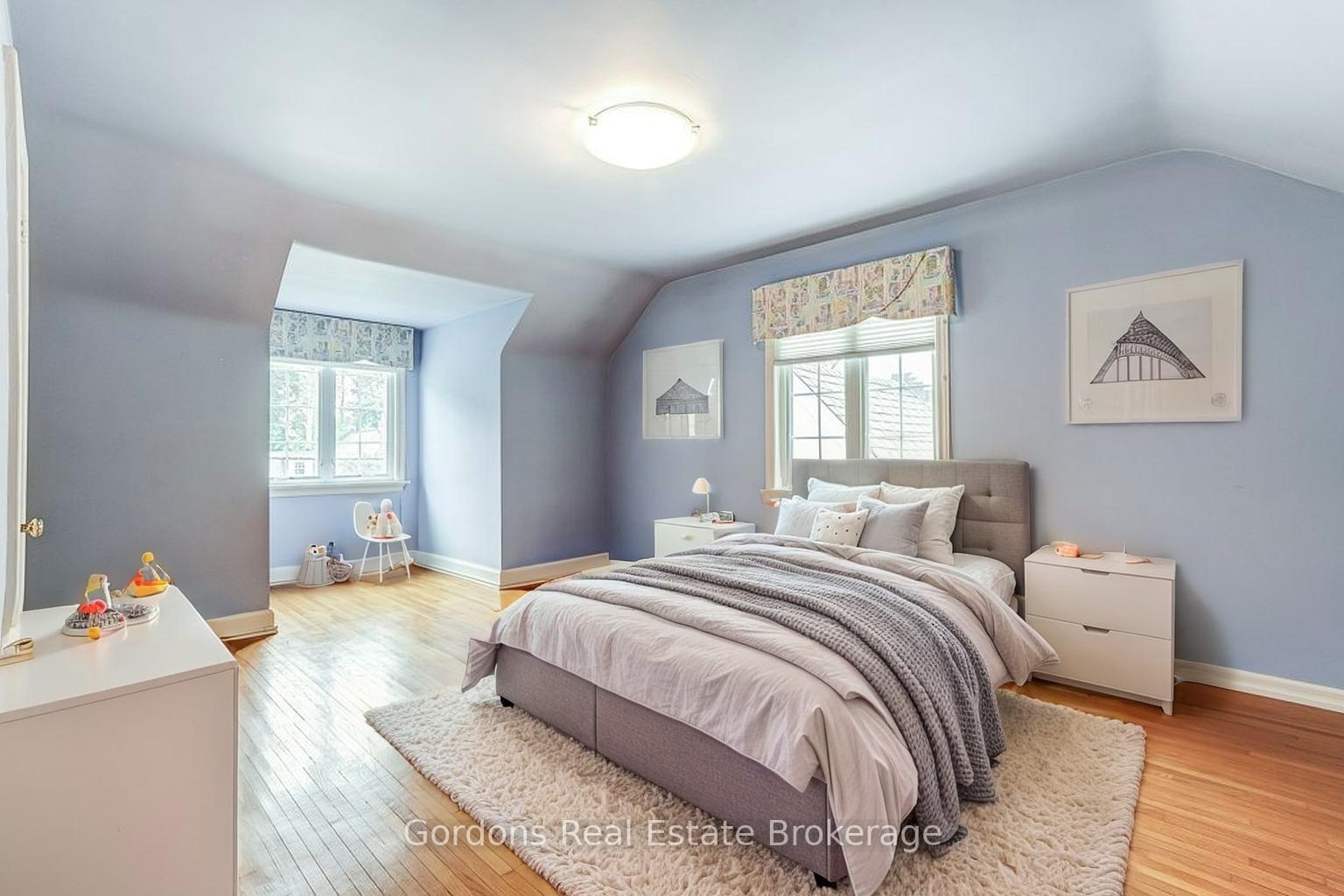 Photo 36 of 182 Burnhamthorpe Road, Etobicoke, Islington-City Centre West — HOMEH