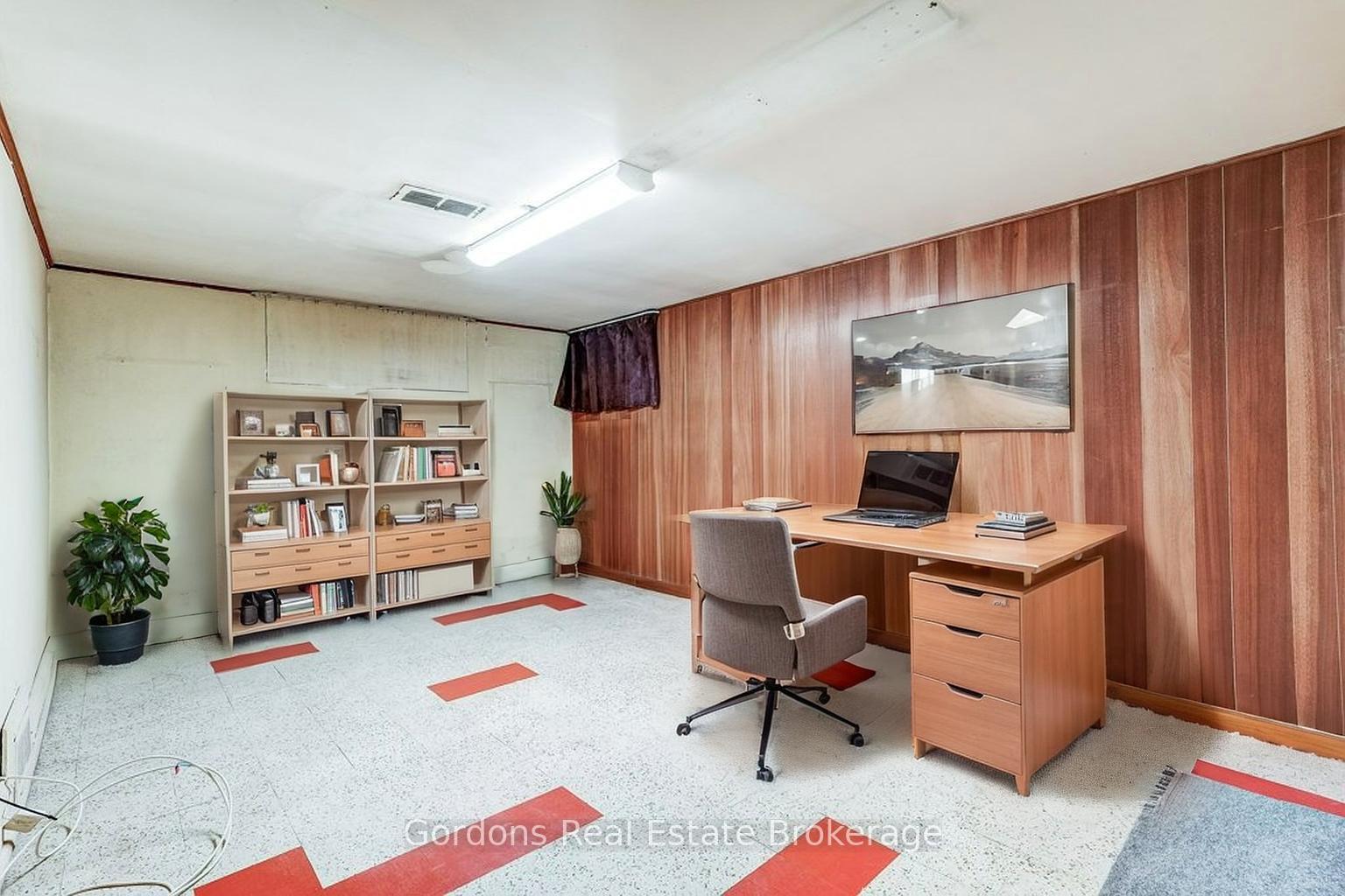 Photo 46 of 182 Burnhamthorpe Road, Etobicoke, Islington-City Centre West — HOMEH
