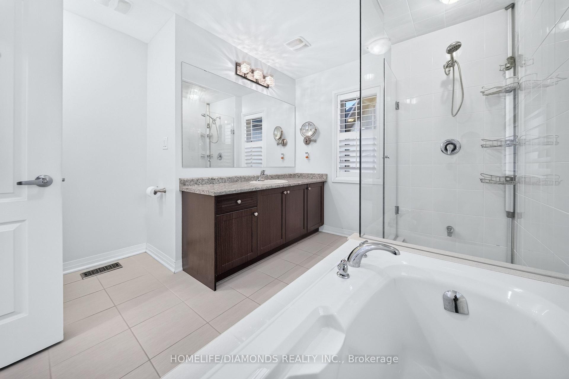 Photo 23 of 9 Porter Drive, Orangeville — HOMEH