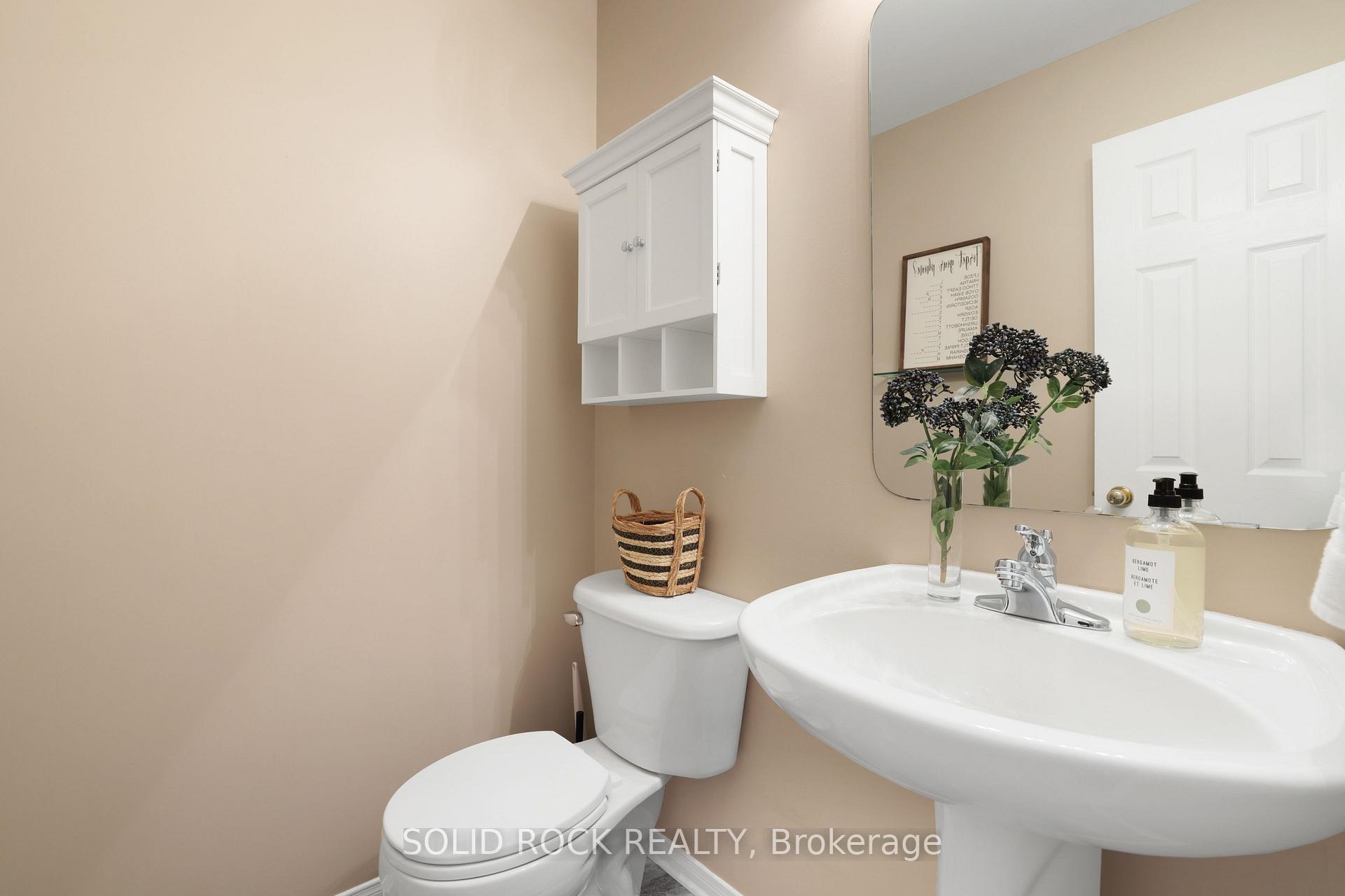 Photo 13 of 2024 Boisfranc Circle, Ottawa, Avalon East — HOMEH