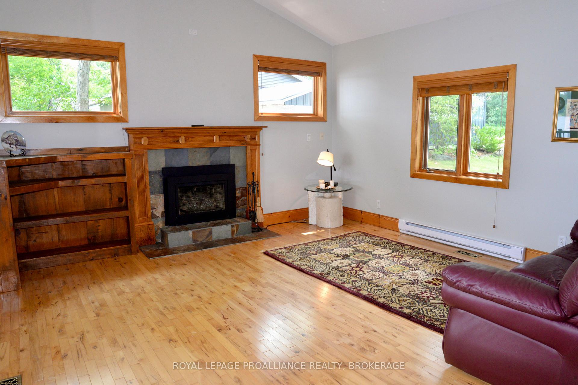 Photo 11 of 6079 Carleton Drive, Frontenac, Frontenac South — HOMEH
