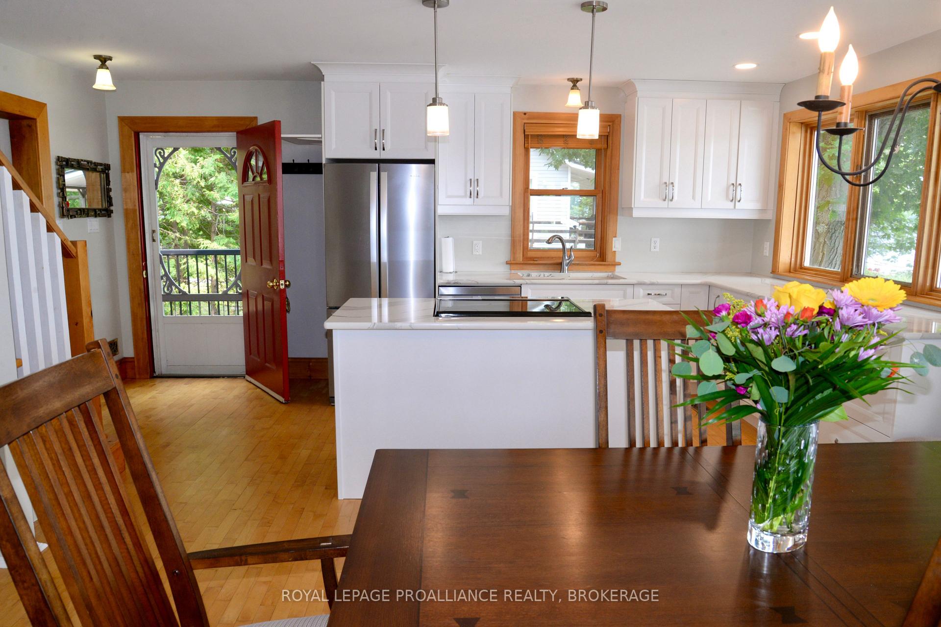Photo 17 of 6079 Carleton Drive, Frontenac, Frontenac South — HOMEH