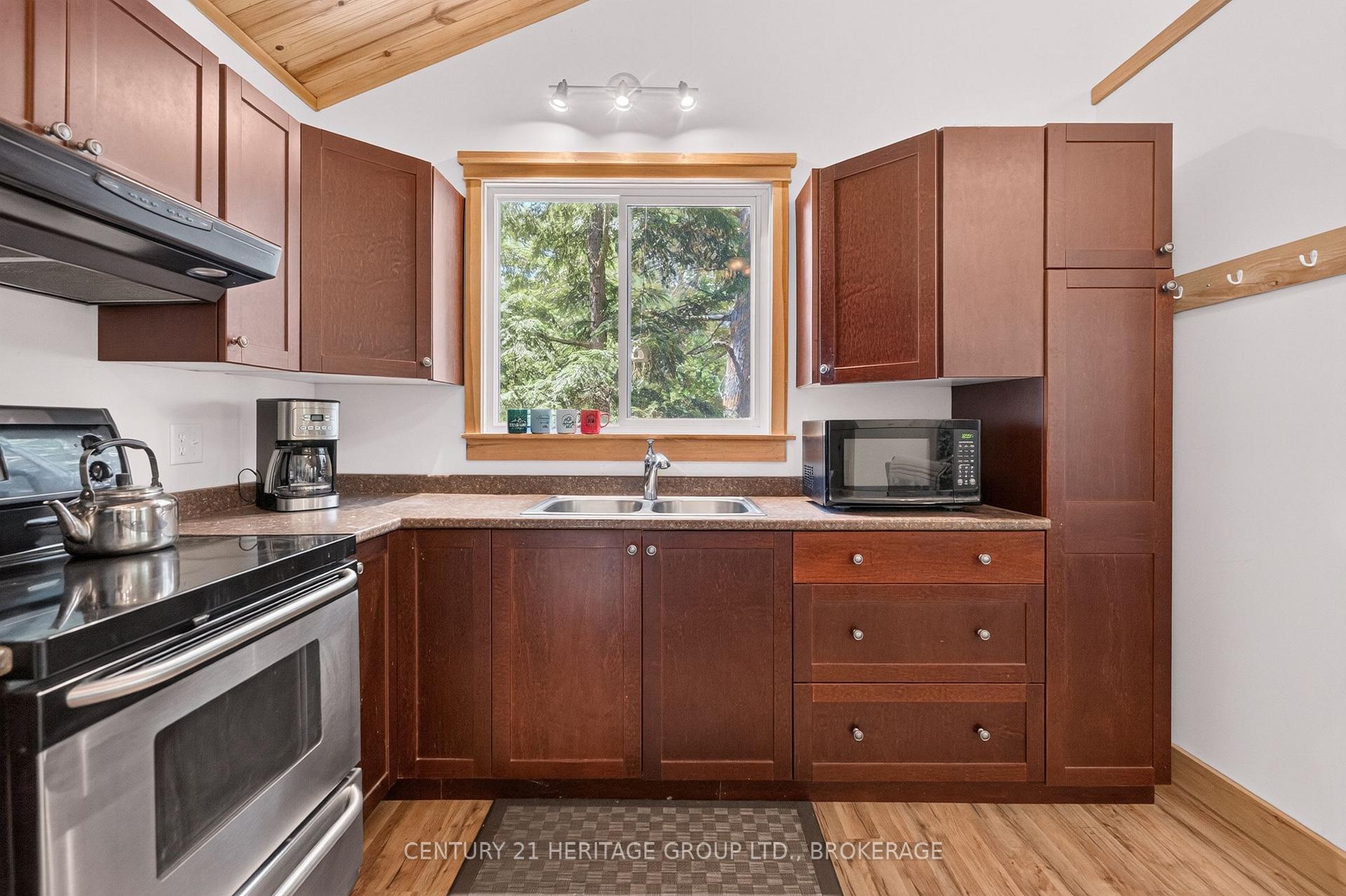 Photo 6 of 27 Goods Island, Frontenac, Frontenac South — HOMEH