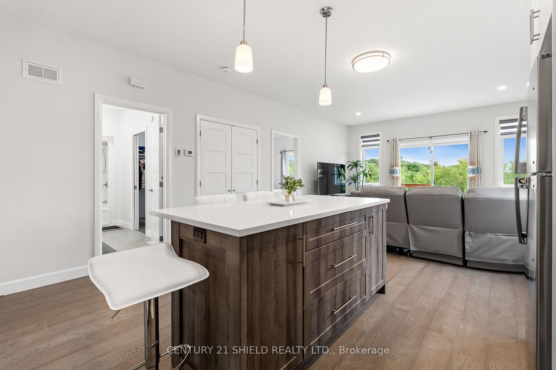 Photo 21 of 2296 Crewson Court, Cornwall, Cornwall — HOMEH