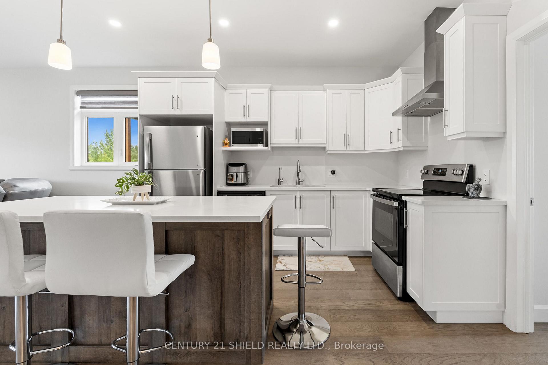 Photo 22 of 2296 Crewson Court, Cornwall, Cornwall — HOMEH