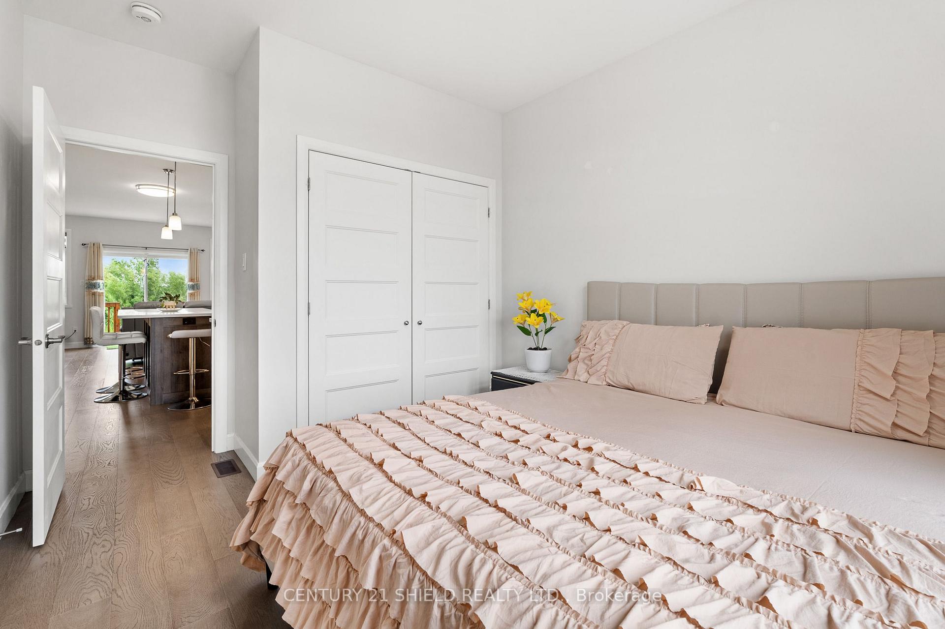 Photo 37 of 2296 Crewson Court, Cornwall, Cornwall — HOMEH