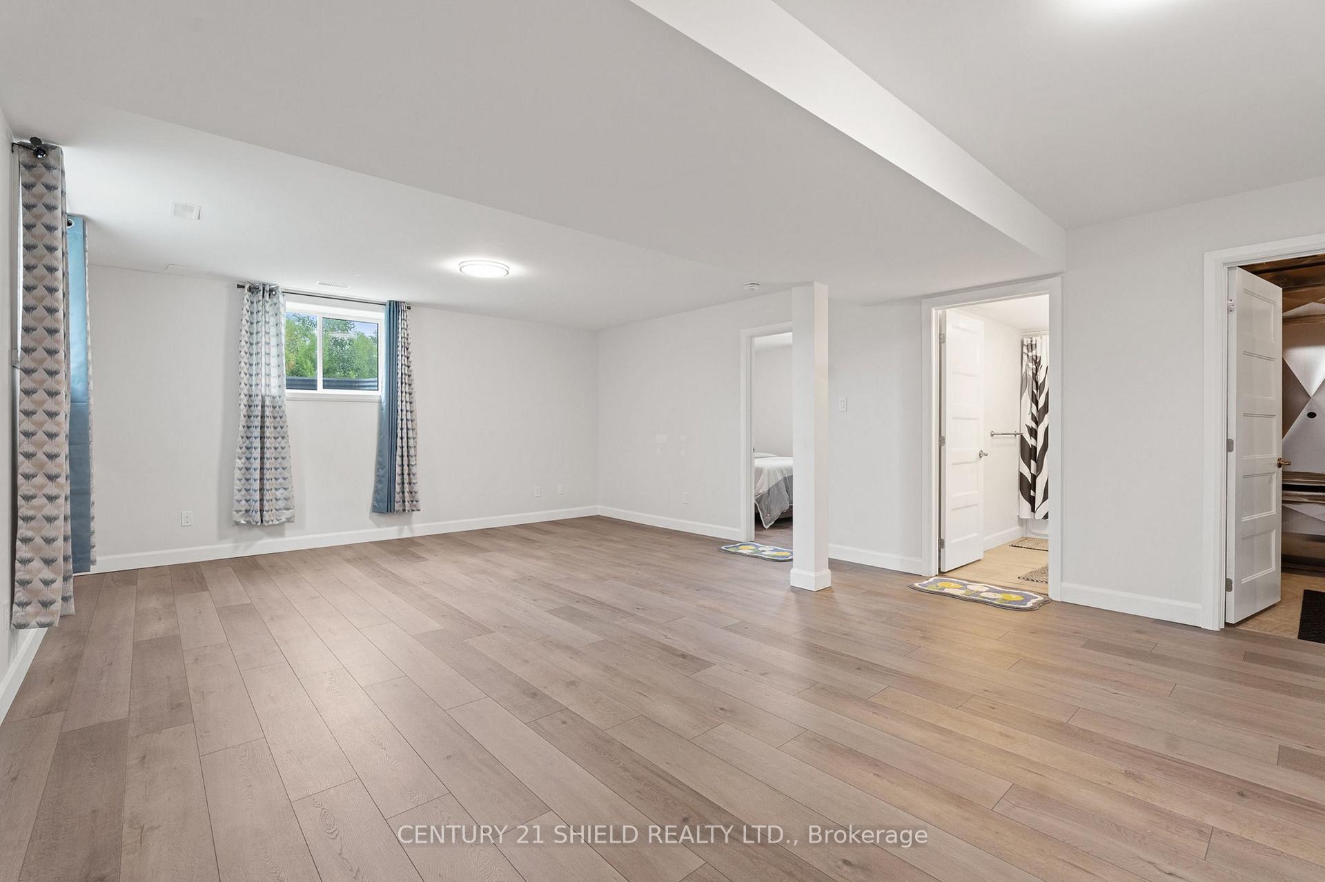 Photo 38 of 2296 Crewson Court, Cornwall, Cornwall — HOMEH
