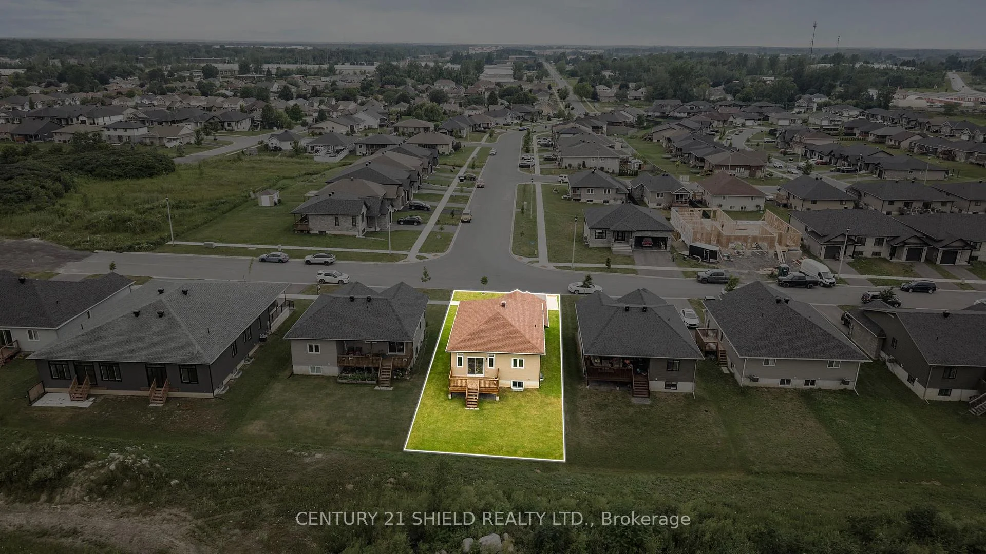 Photo 18 of 2296 Crewson Court, Cornwall, Cornwall — HOMEH