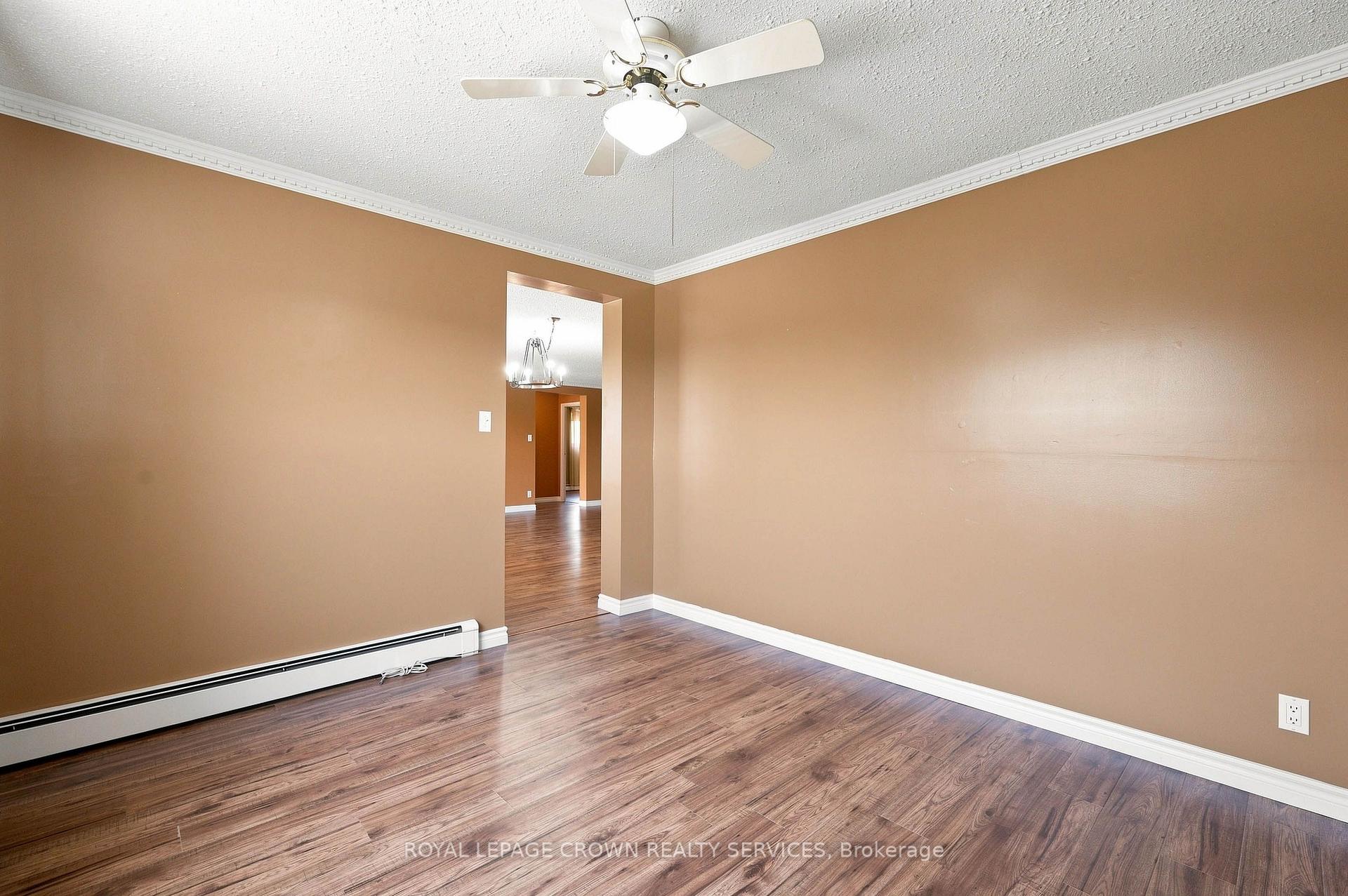Photo 34 of Unit 406, 400 Champlain Boulevard, Cambridge, Christopher-Champlain — HOMEH