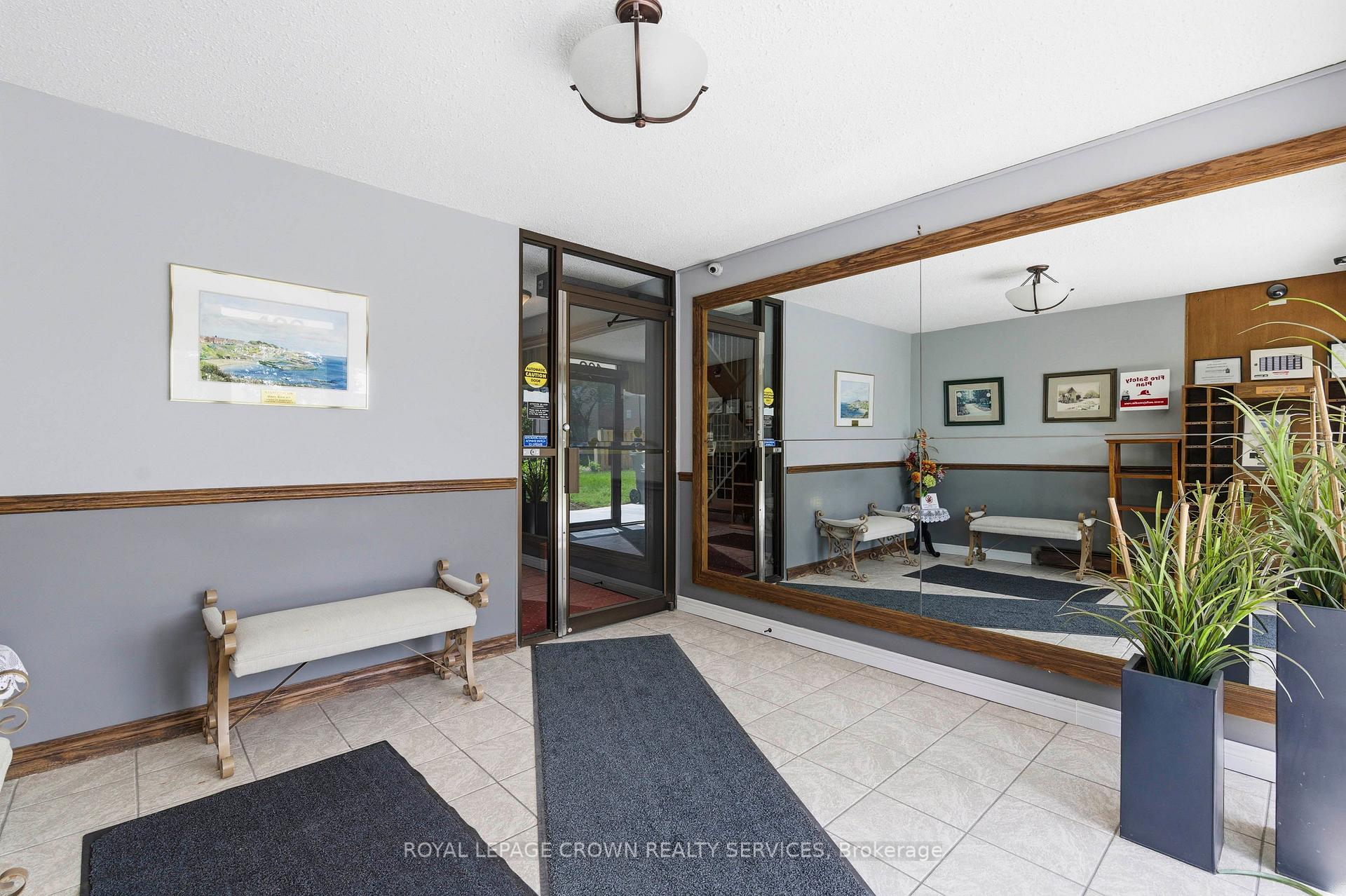Photo 41 of Unit 406, 400 Champlain Boulevard, Cambridge, Christopher-Champlain — HOMEH