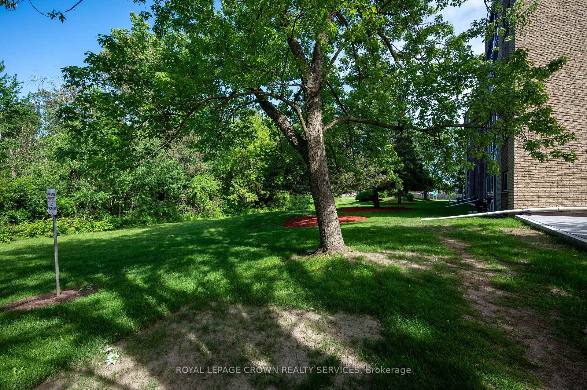 Photo 48 of Unit 406, 400 Champlain Boulevard, Cambridge, Christopher-Champlain — HOMEH