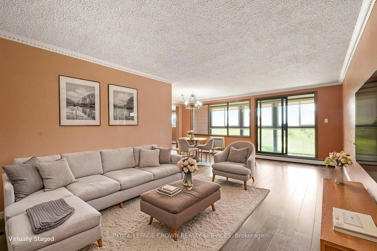 Photo 22 of Unit 406, 400 Champlain Boulevard, Cambridge, Christopher-Champlain — HOMEH