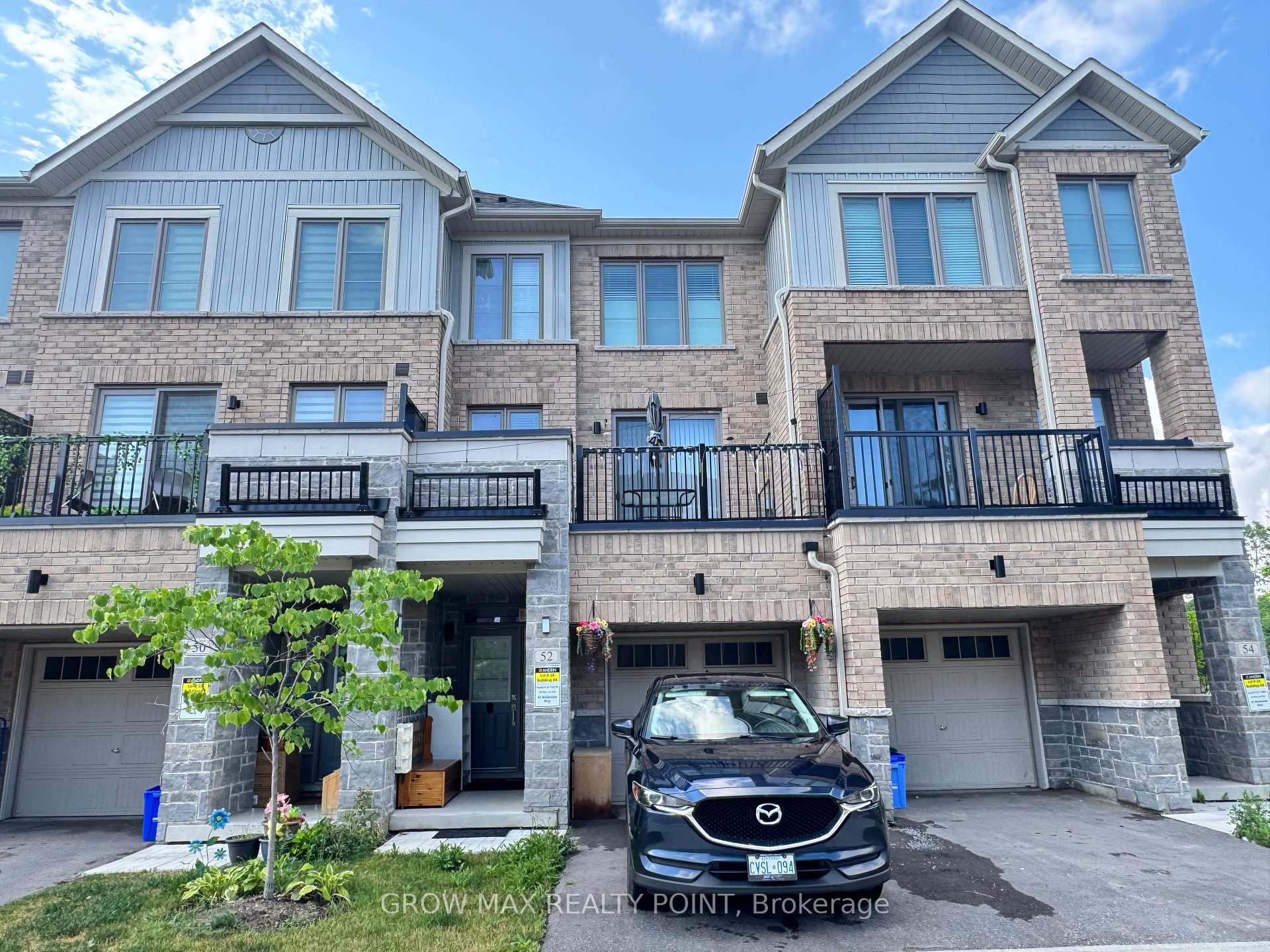 Photo 2 of 52 Waterside Way, Whitby, Port Whitby — HOMEH
