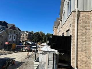 Photo 13 of 52 Waterside Way, Whitby, Port Whitby — HOMEH