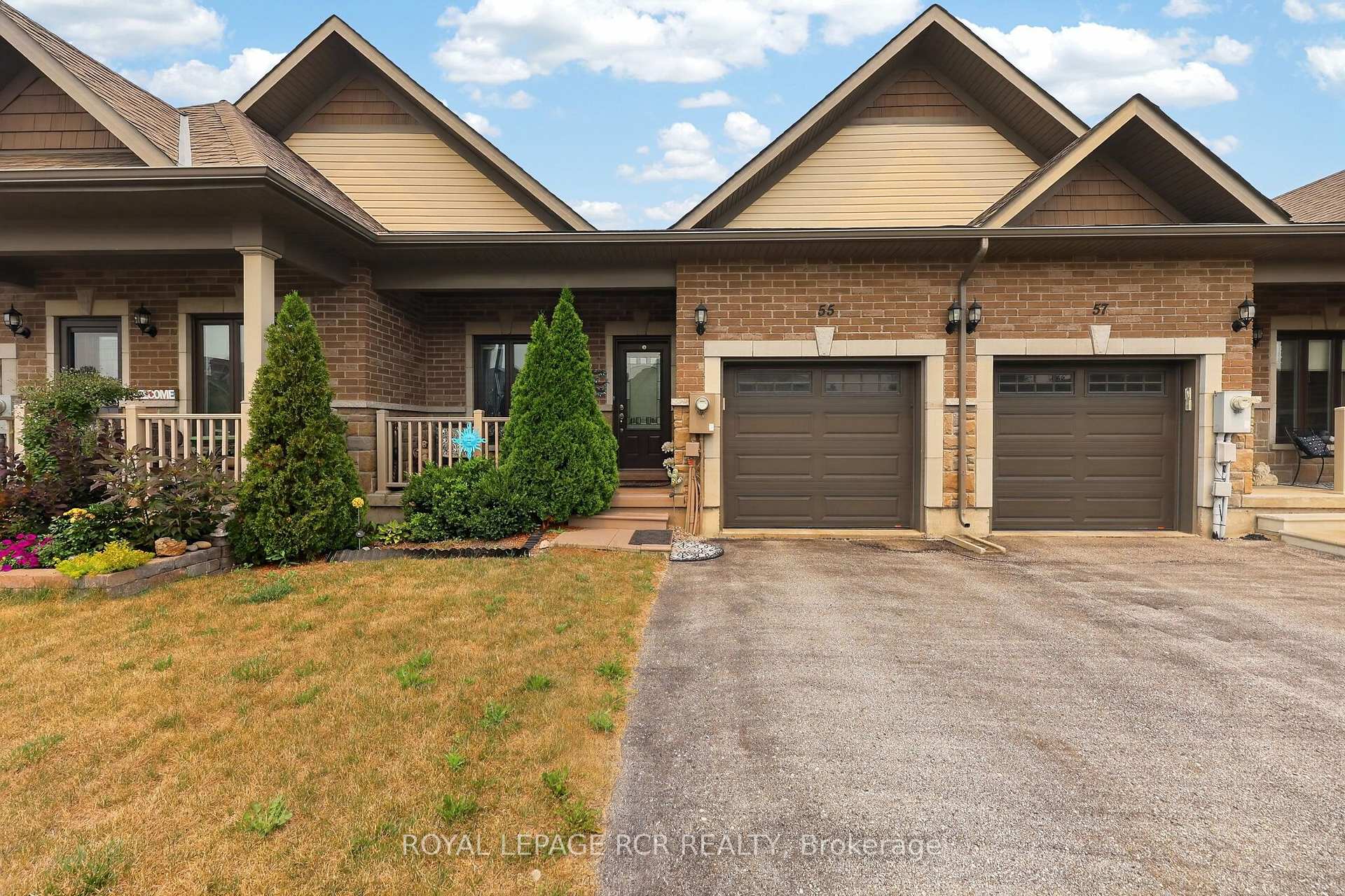 Photo 2 of 55 Kingsmere Crescent, New Tecumseth, Alliston — HOMEH