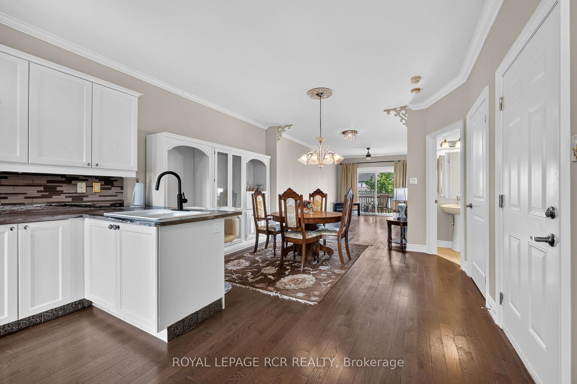 Photo 6 of 55 Kingsmere Crescent, New Tecumseth, Alliston — HOMEH