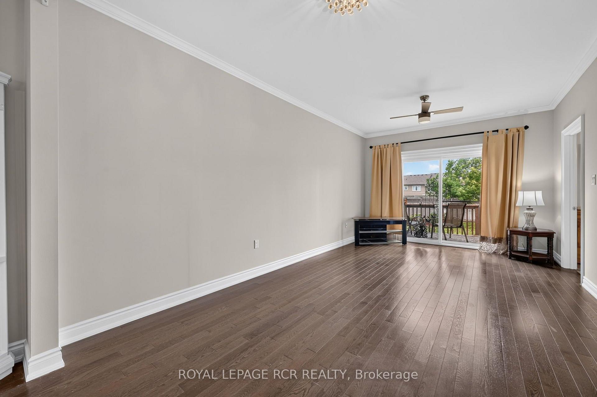 Photo 15 of 55 Kingsmere Crescent, New Tecumseth, Alliston — HOMEH