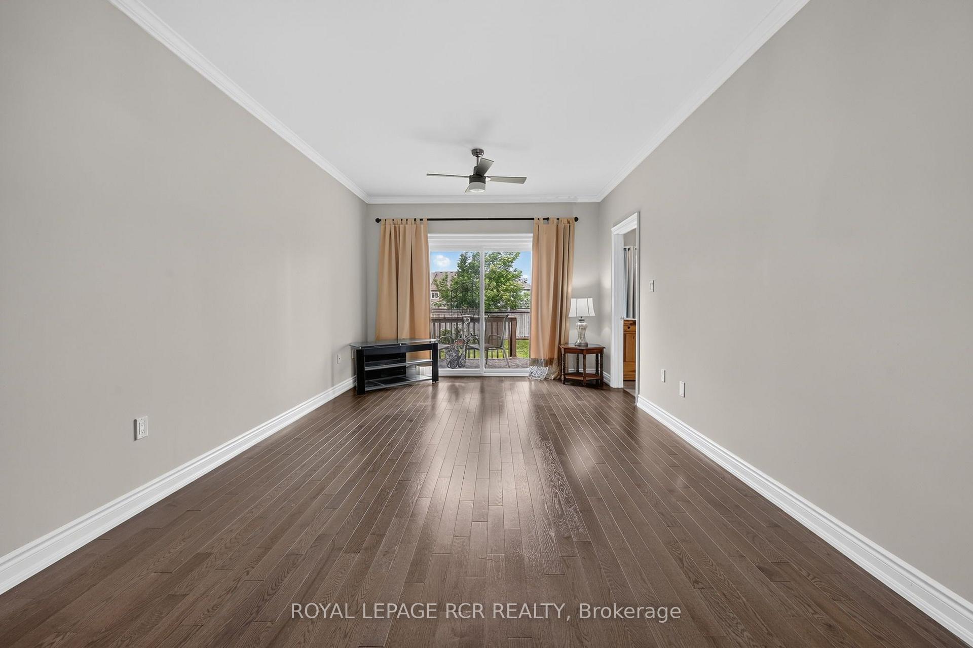 Photo 17 of 55 Kingsmere Crescent, New Tecumseth, Alliston — HOMEH