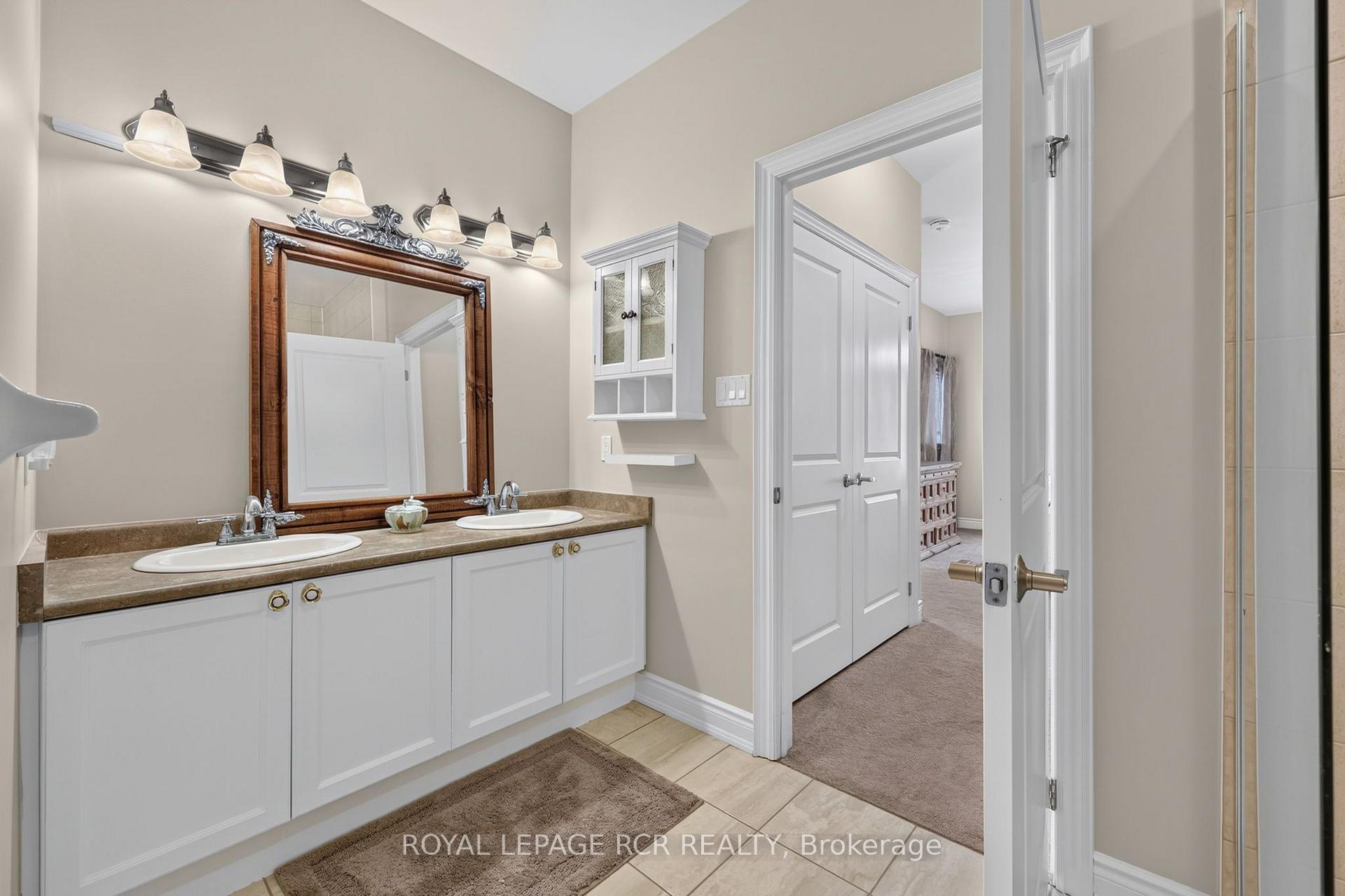 Photo 25 of 55 Kingsmere Crescent, New Tecumseth, Alliston — HOMEH