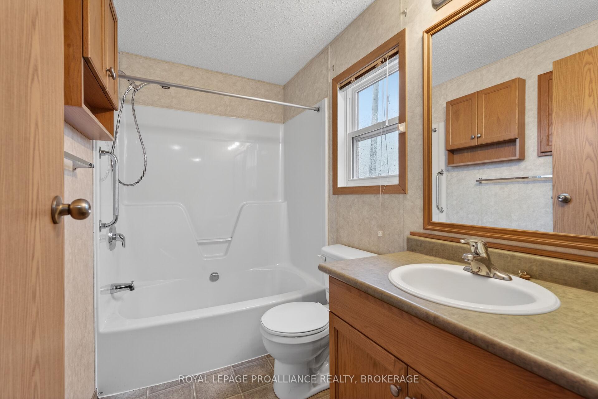 Photo 27 of 1 Elm Street, Greater Napanee, Greater Napanee — HOMEH