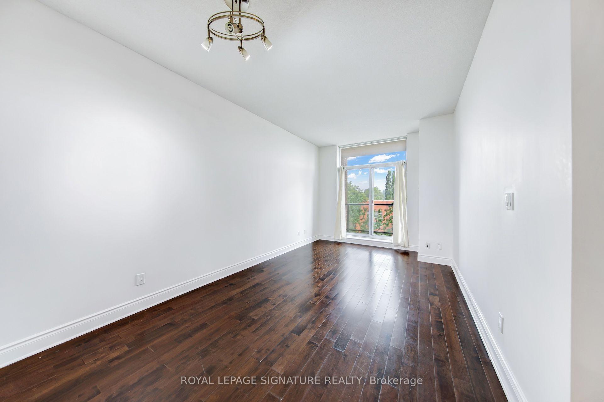 Photo 10 of Unit 307, 25 Earlington Avenue, Etobicoke, Kingsway South — HOMEH