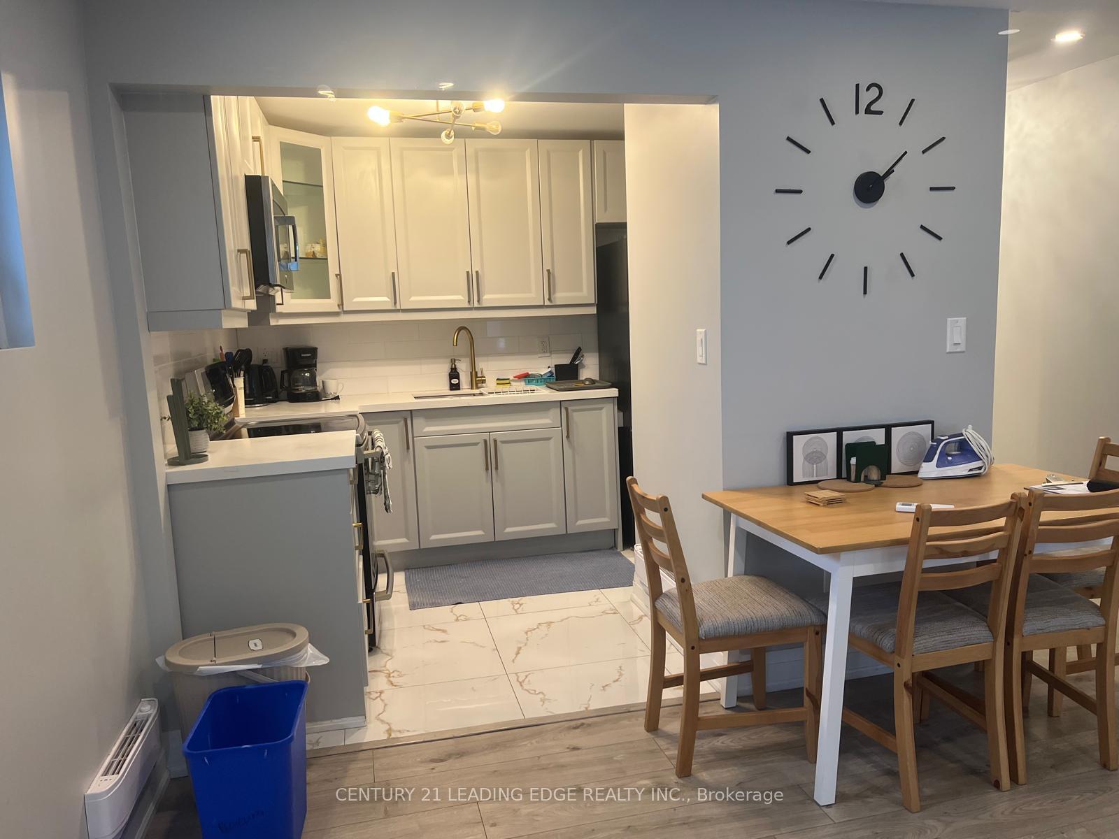 Photo 3 of 15 Westbrook Avenue, Toronto, Woodbine-Lumsden — HOMEH