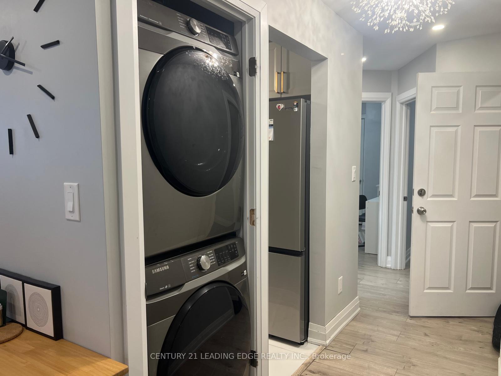 Photo 7 of 15 Westbrook Avenue, Toronto, Woodbine-Lumsden — HOMEH