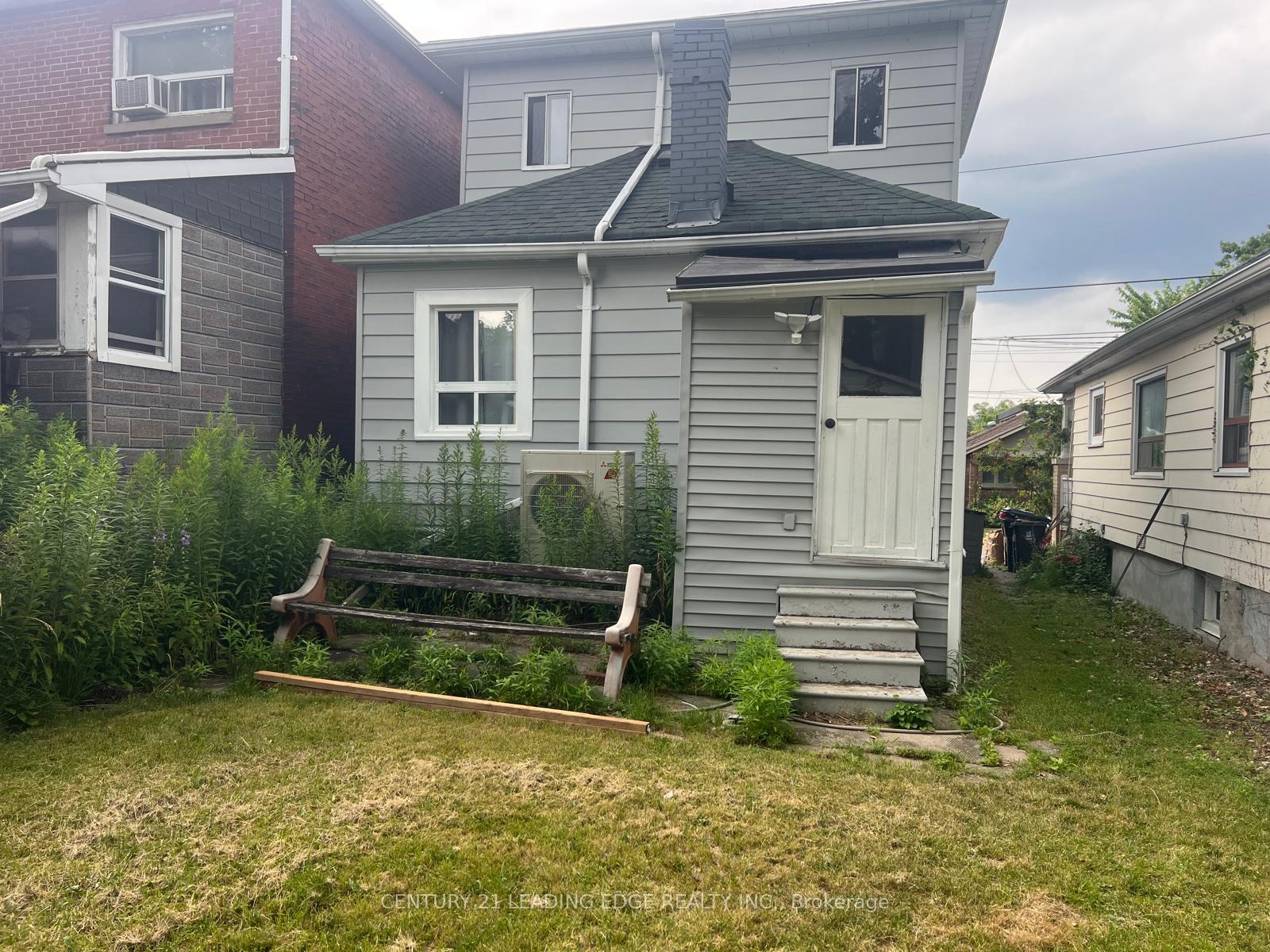 Photo 22 of 15 Westbrook Avenue, Toronto, Woodbine-Lumsden — HOMEH