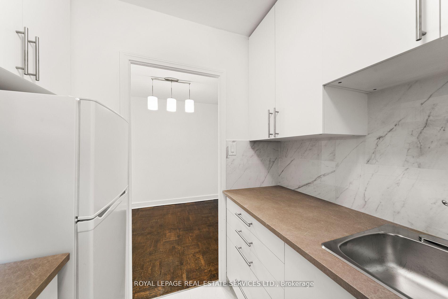 Photo 15 of Unit 110, 308 The Kingsway, Etobicoke, Edenbridge-Humber Valley — HOMEH