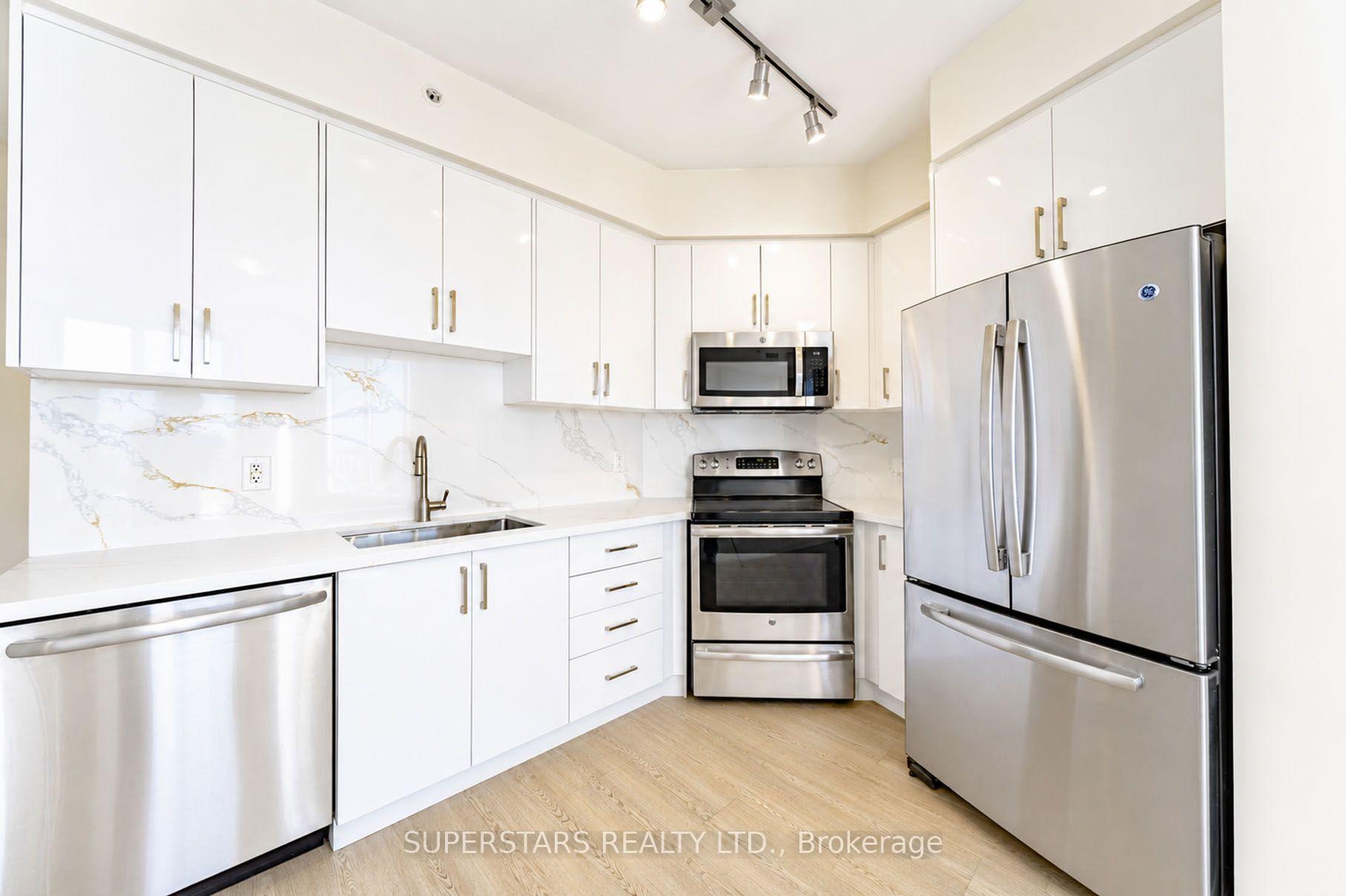 Photo 9 of Unit 1626, 7161 Yonge Street, Markham, Thornhill — HOMEH