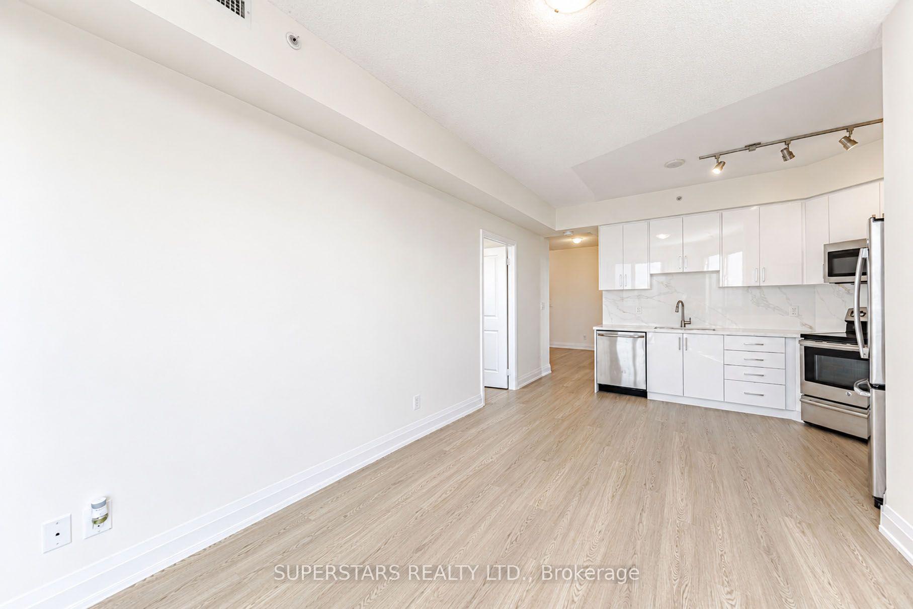 Photo 12 of Unit 1626, 7161 Yonge Street, Markham, Thornhill — HOMEH