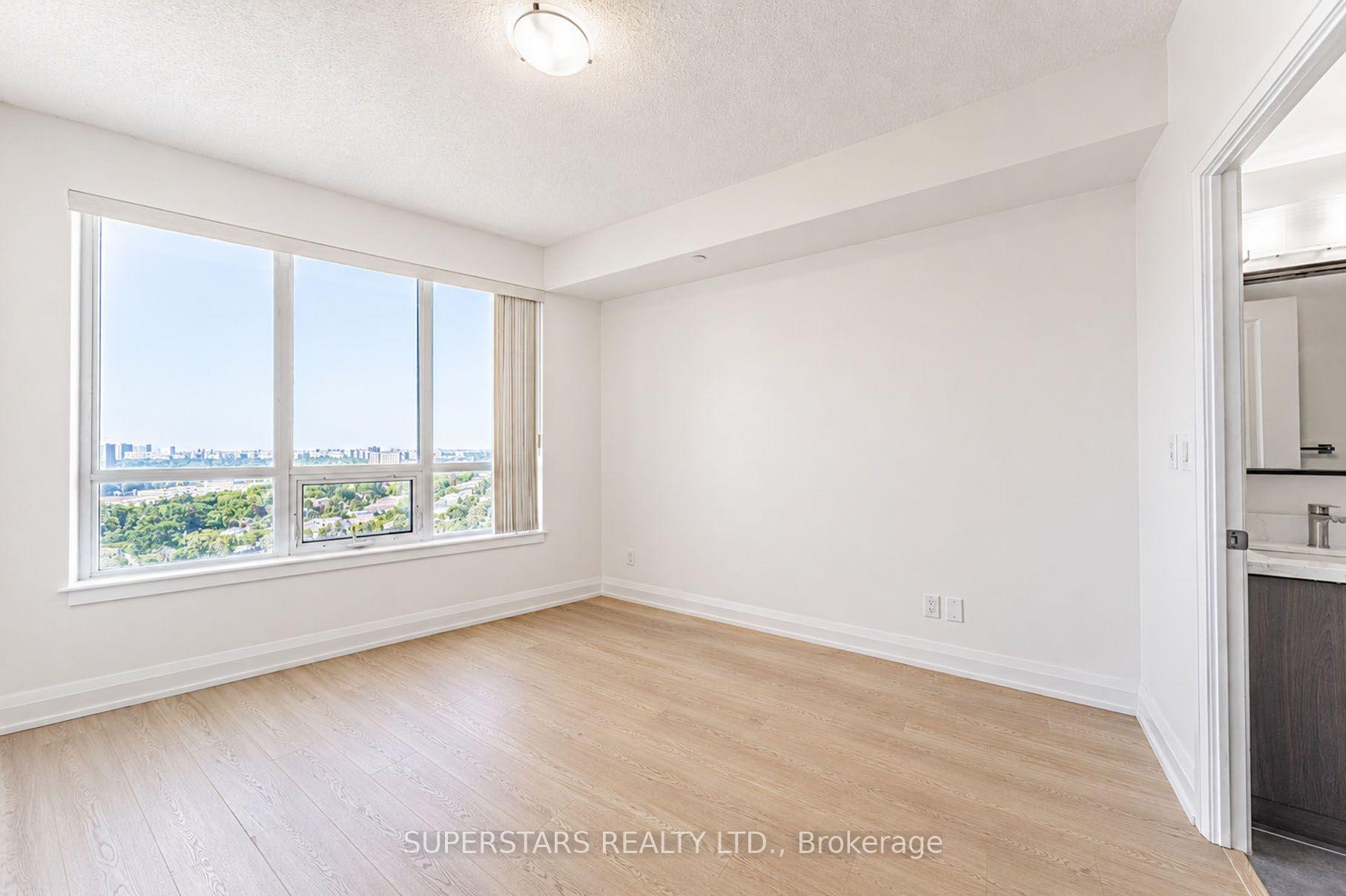 Photo 14 of Unit 1626, 7161 Yonge Street, Markham, Thornhill — HOMEH