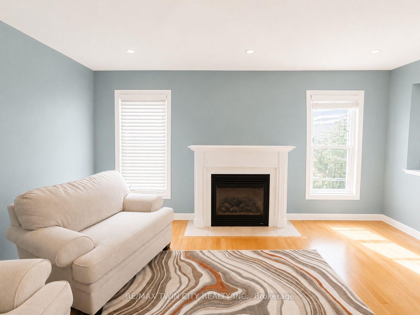 Photo 6 of 72 Newcastle Drive, Kitchener, Huron Park — HOMEH