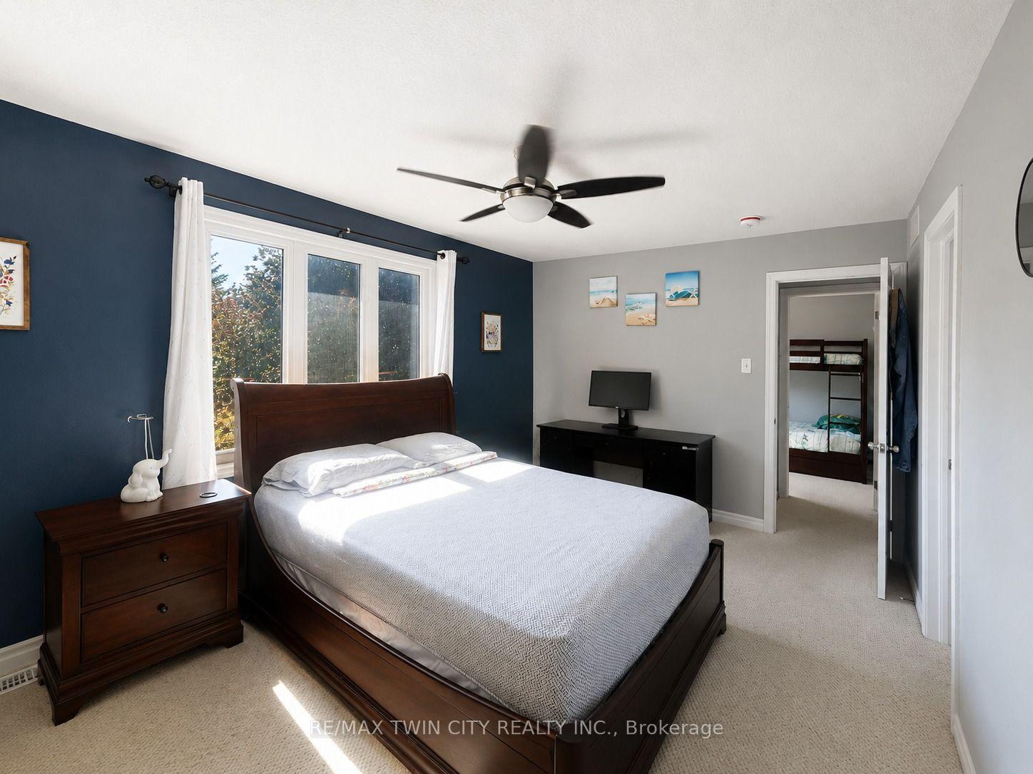 Photo 20 of 72 Newcastle Drive, Kitchener, Huron Park — HOMEH