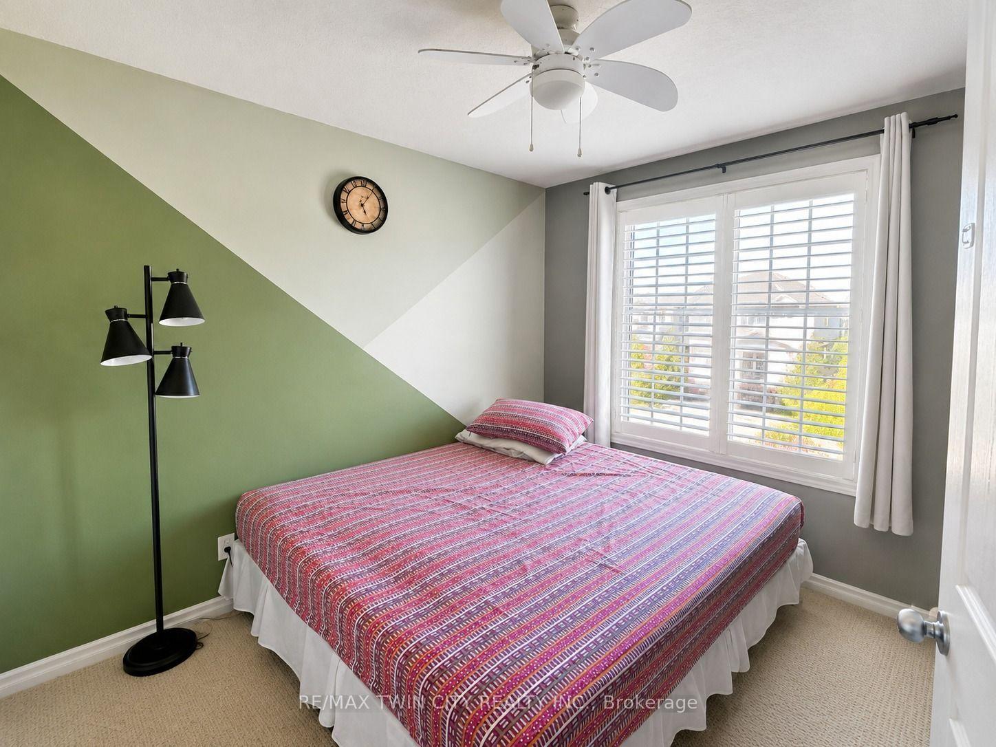 Photo 27 of 72 Newcastle Drive, Kitchener, Huron Park — HOMEH