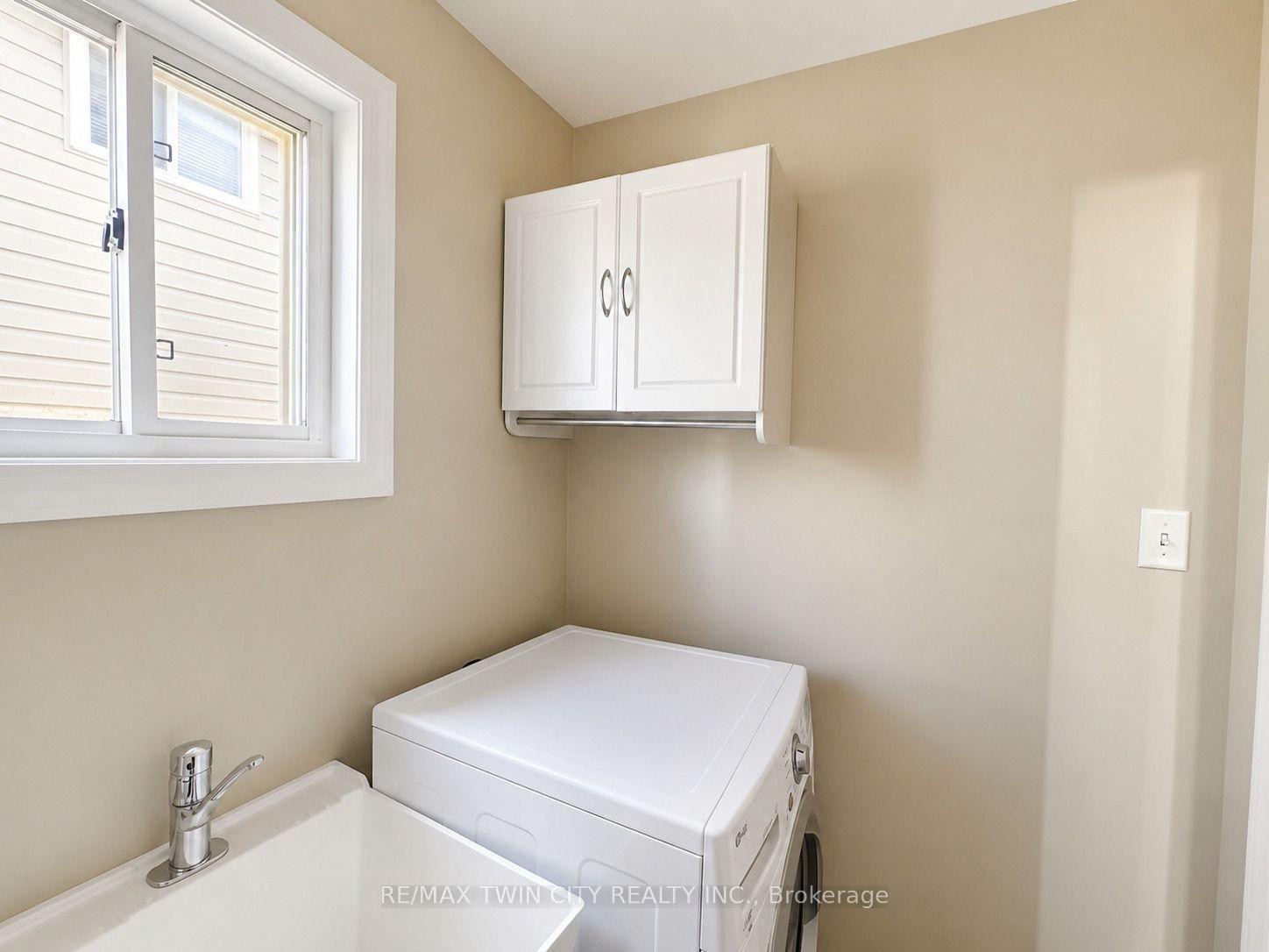 Photo 28 of 72 Newcastle Drive, Kitchener, Huron Park — HOMEH