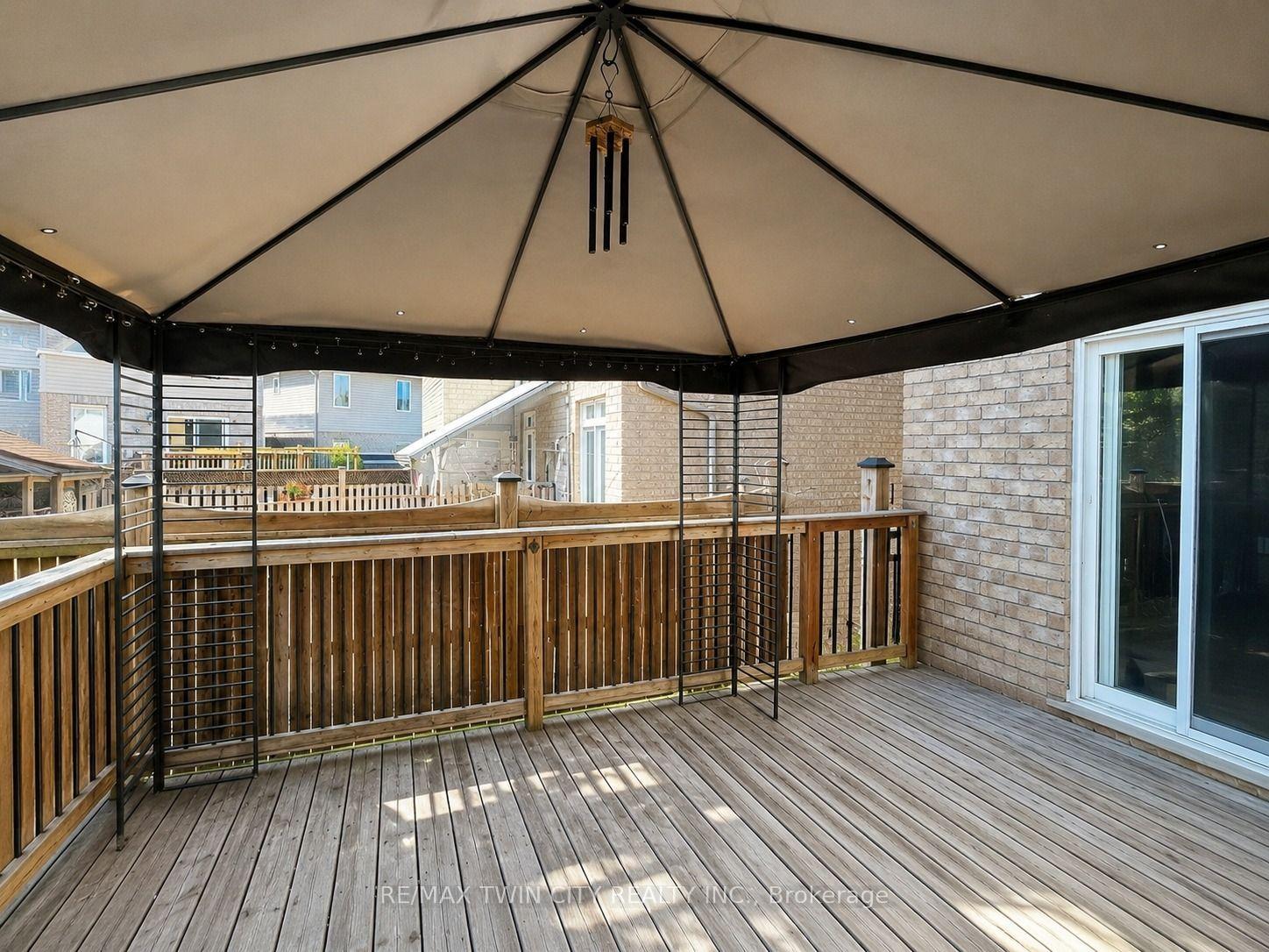 Photo 32 of 72 Newcastle Drive, Kitchener, Huron Park — HOMEH