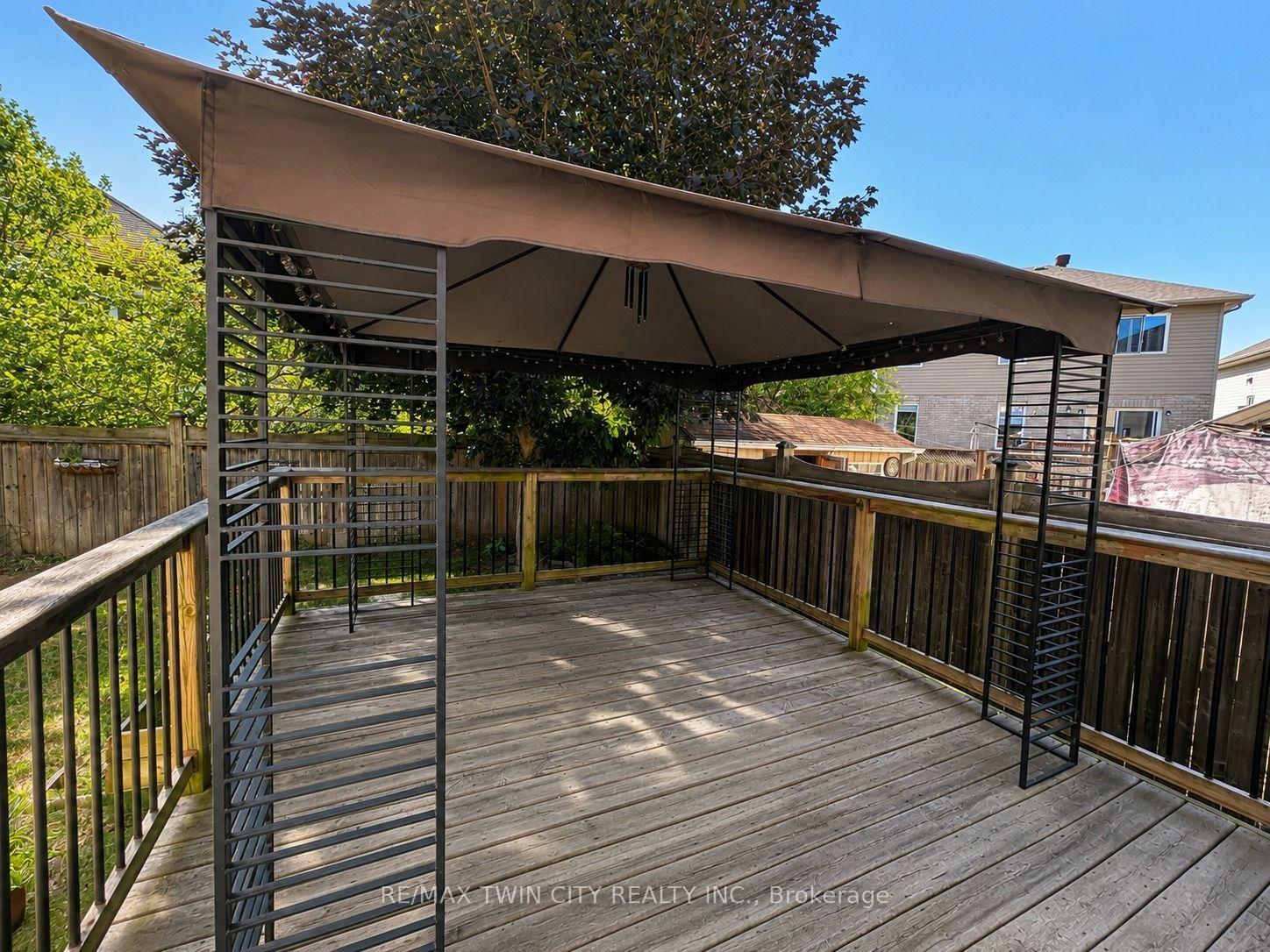Photo 34 of 72 Newcastle Drive, Kitchener, Huron Park — HOMEH