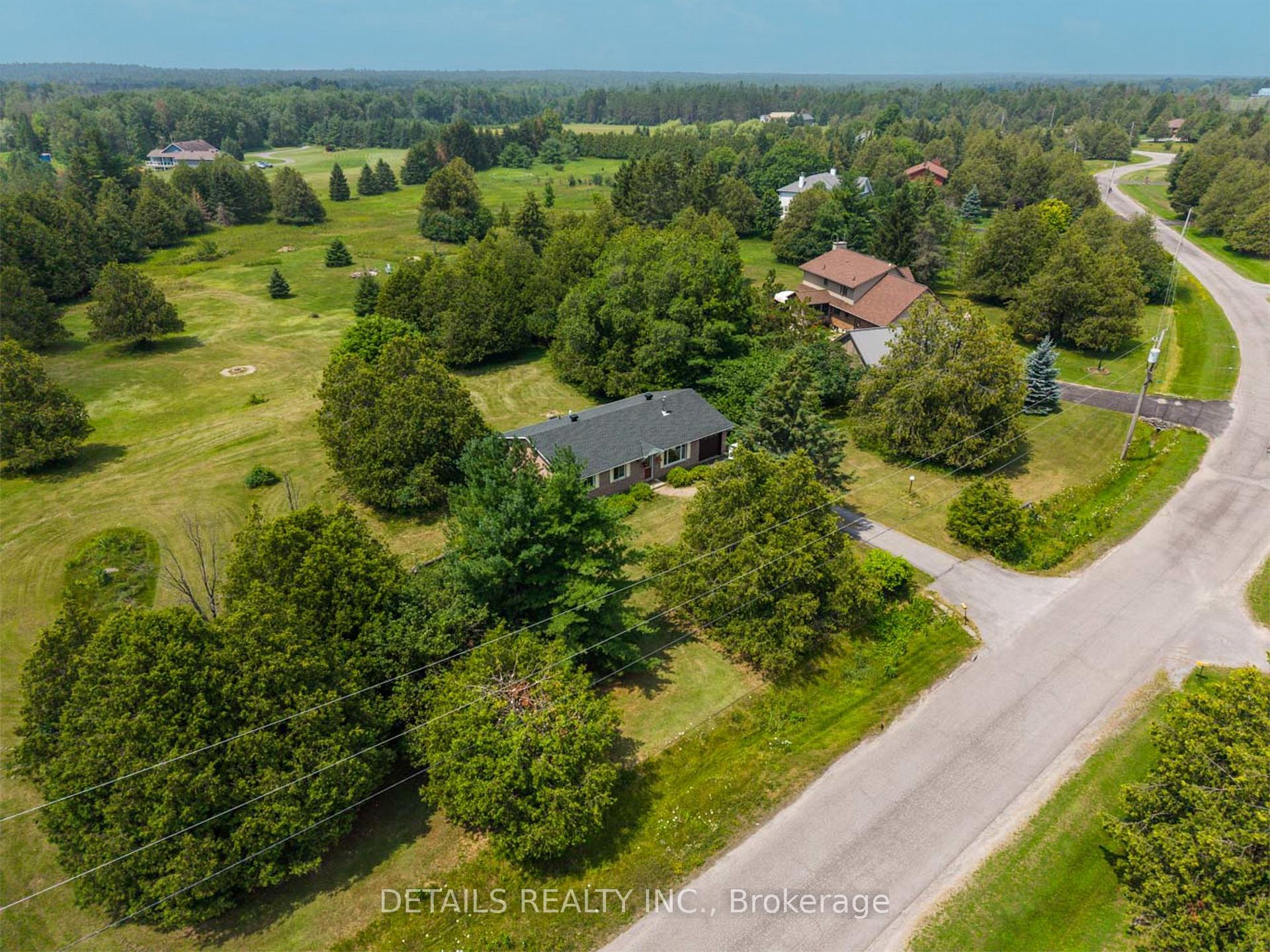 Photo 3 of 120 Delaney Drive, Ottawa, Huntley Ward (South West) — HOMEH
