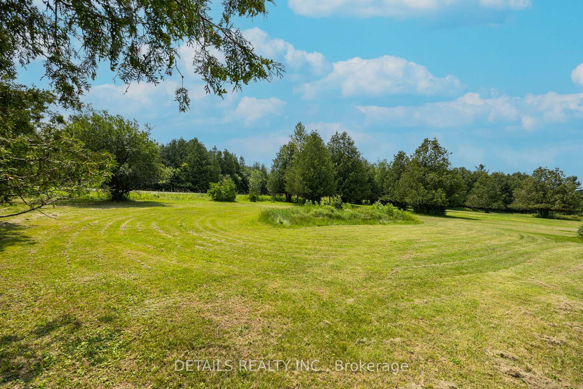 Photo 10 of 120 Delaney Drive, Ottawa, Huntley Ward (South West) — HOMEH