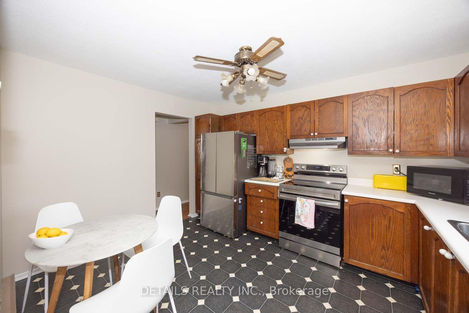 Photo 20 of 120 Delaney Drive, Ottawa, Huntley Ward (South West) — HOMEH