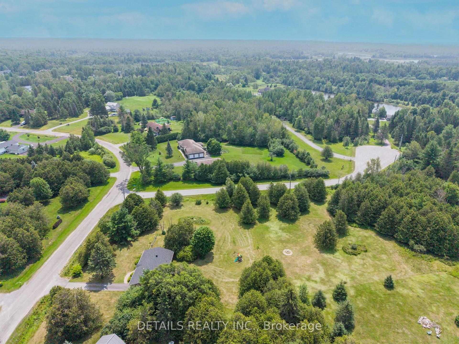 Photo 41 of 120 Delaney Drive, Ottawa, Huntley Ward (South West) — HOMEH