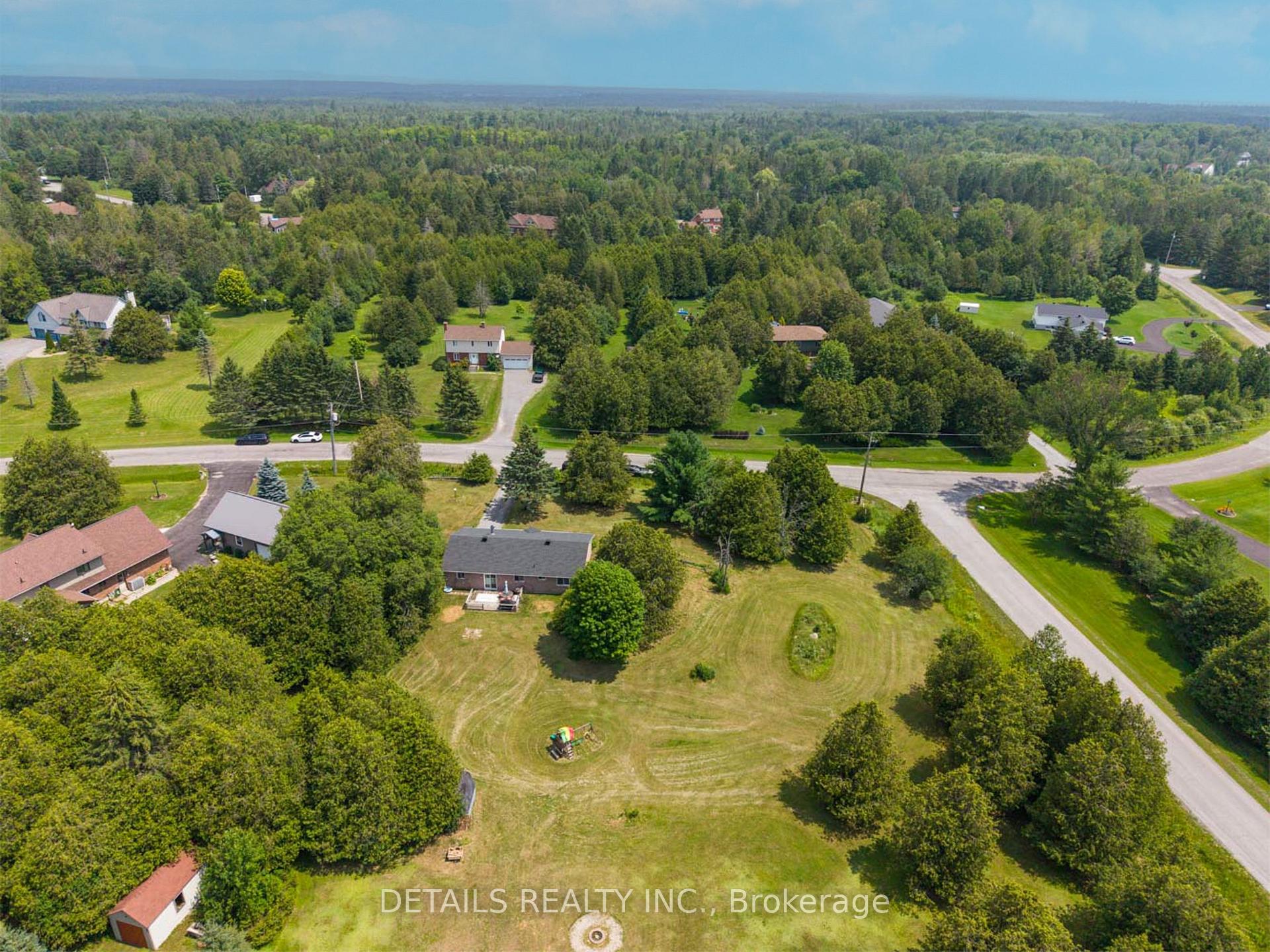 Photo 44 of 120 Delaney Drive, Ottawa, Huntley Ward (South West) — HOMEH